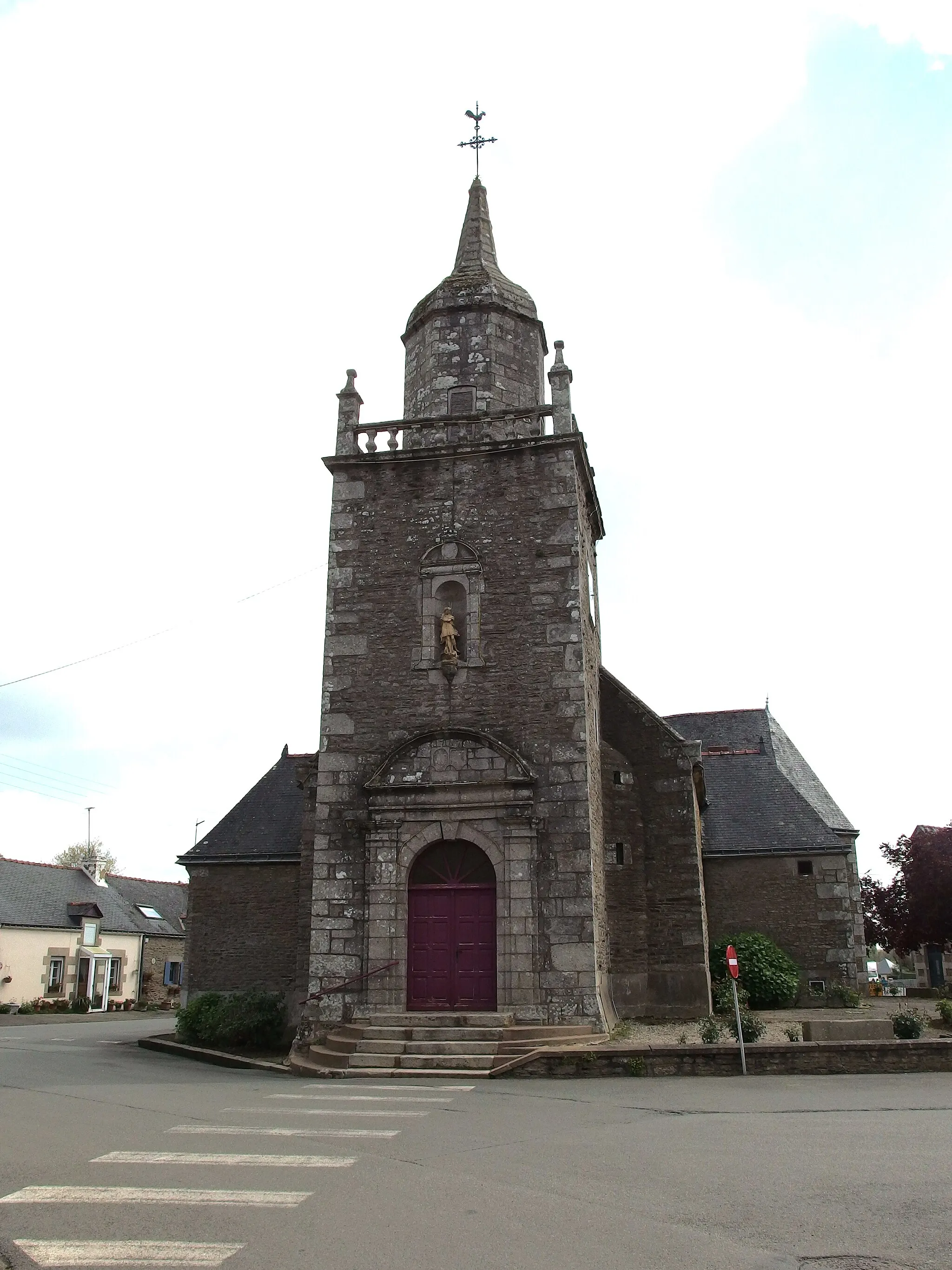 Photo showing: Église Saint-Pierre-et-Saint-Paul de Radenac