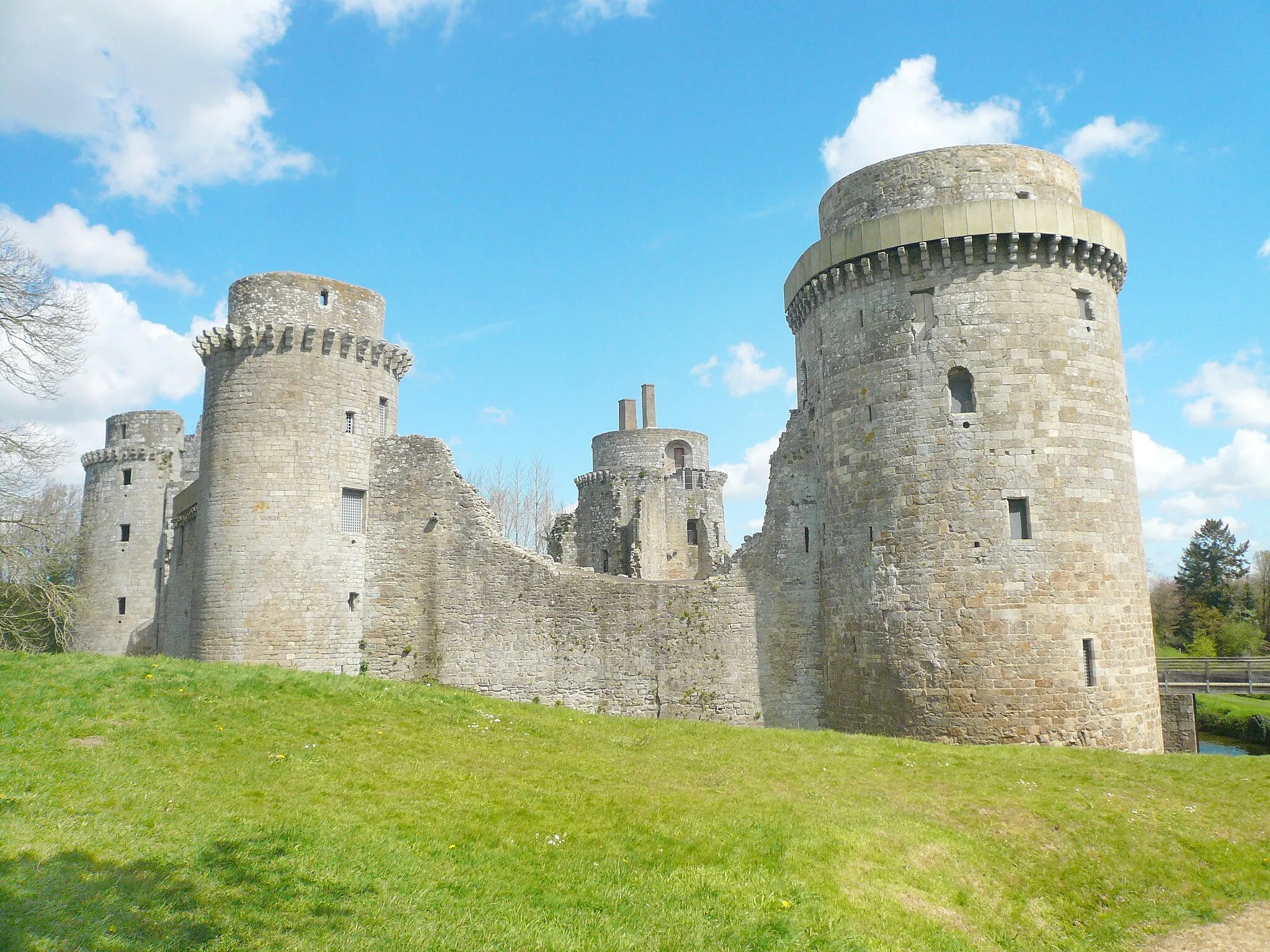 Photo showing: Le Château de la Hunaudaye dans les Côtes d'Armor.