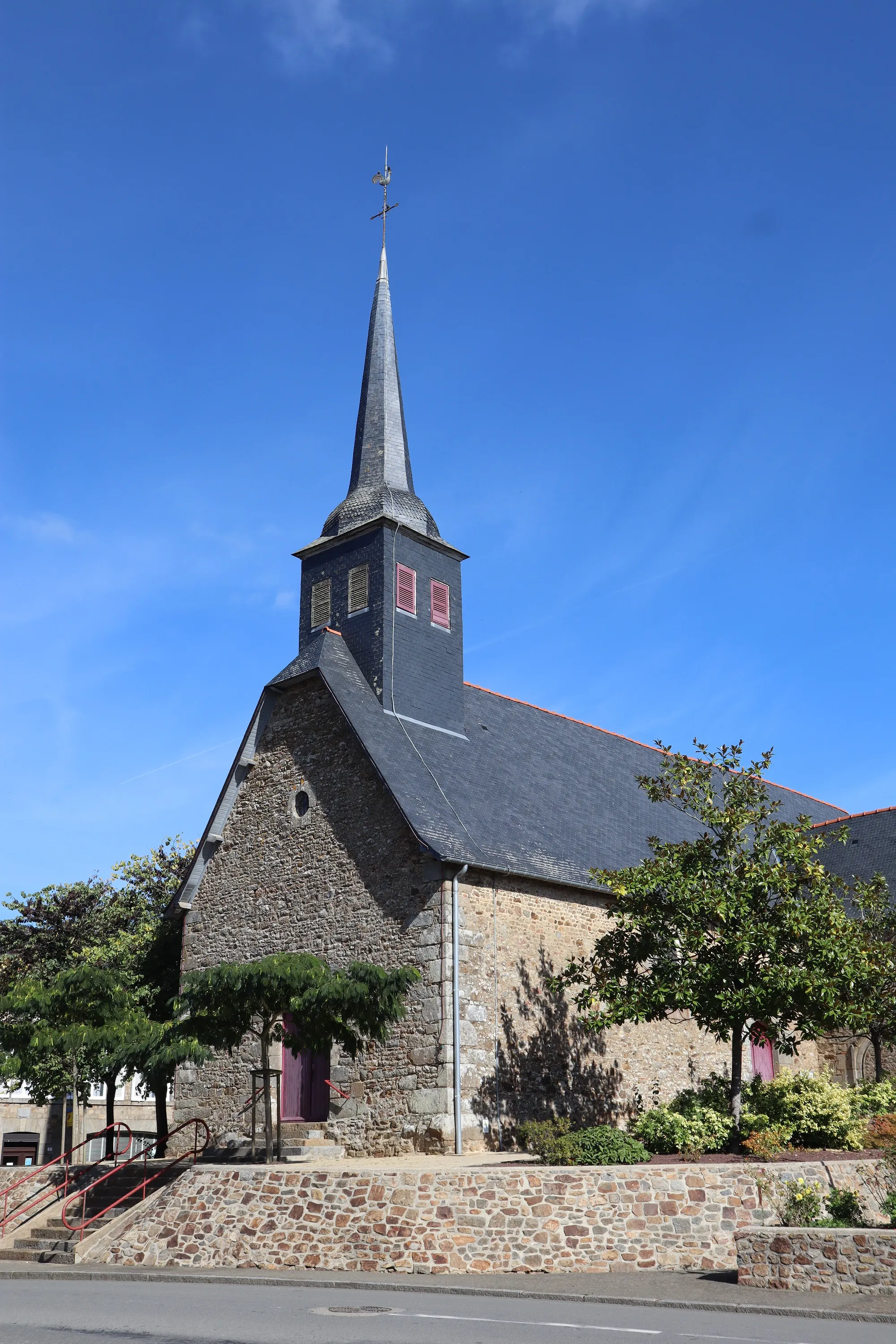 Photo showing: Extérieur de l'église Saint-Martin-de-Tours de Feins (Ille-et-Vilaine).