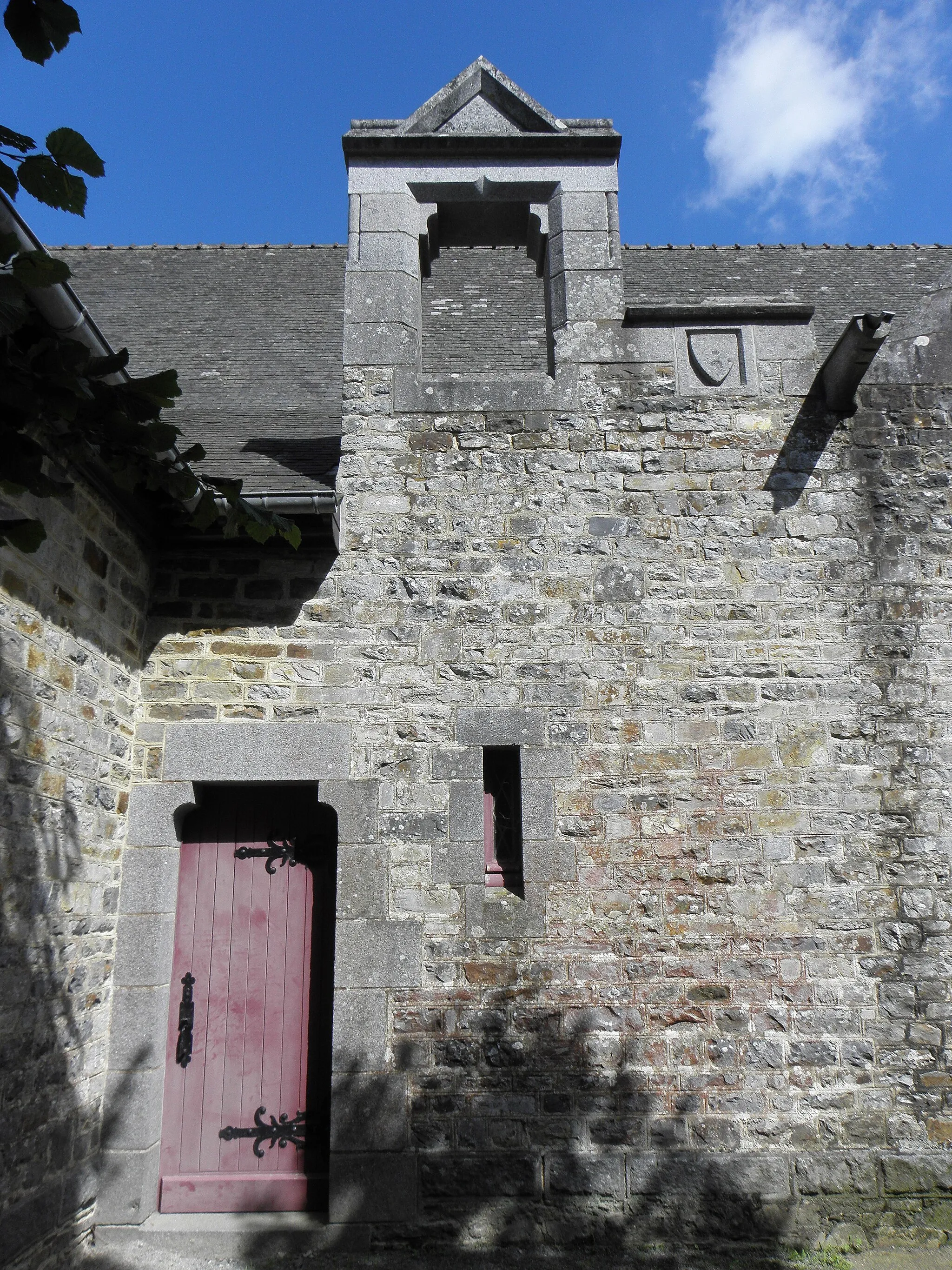 Photo showing: Église saint-Melaine de Mouazé (35).