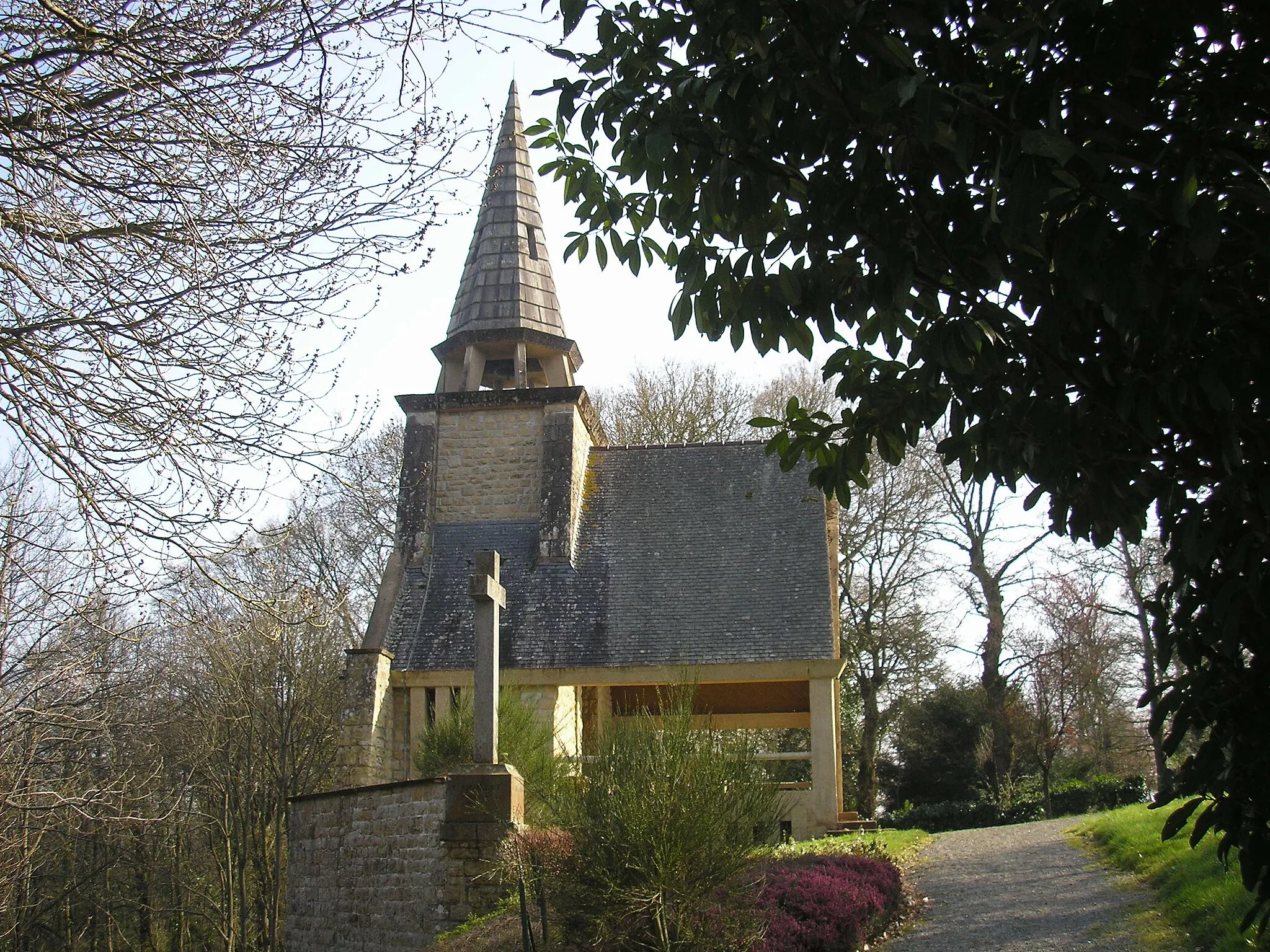 Photo showing: Saint-Médard-sur-Ille (Bretagne, France). La chapelle Sainte-Anne des Bateliers.