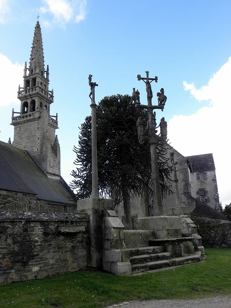 Photo showing: Calvaire nord de l'enclos paroissial de Pencran (29).