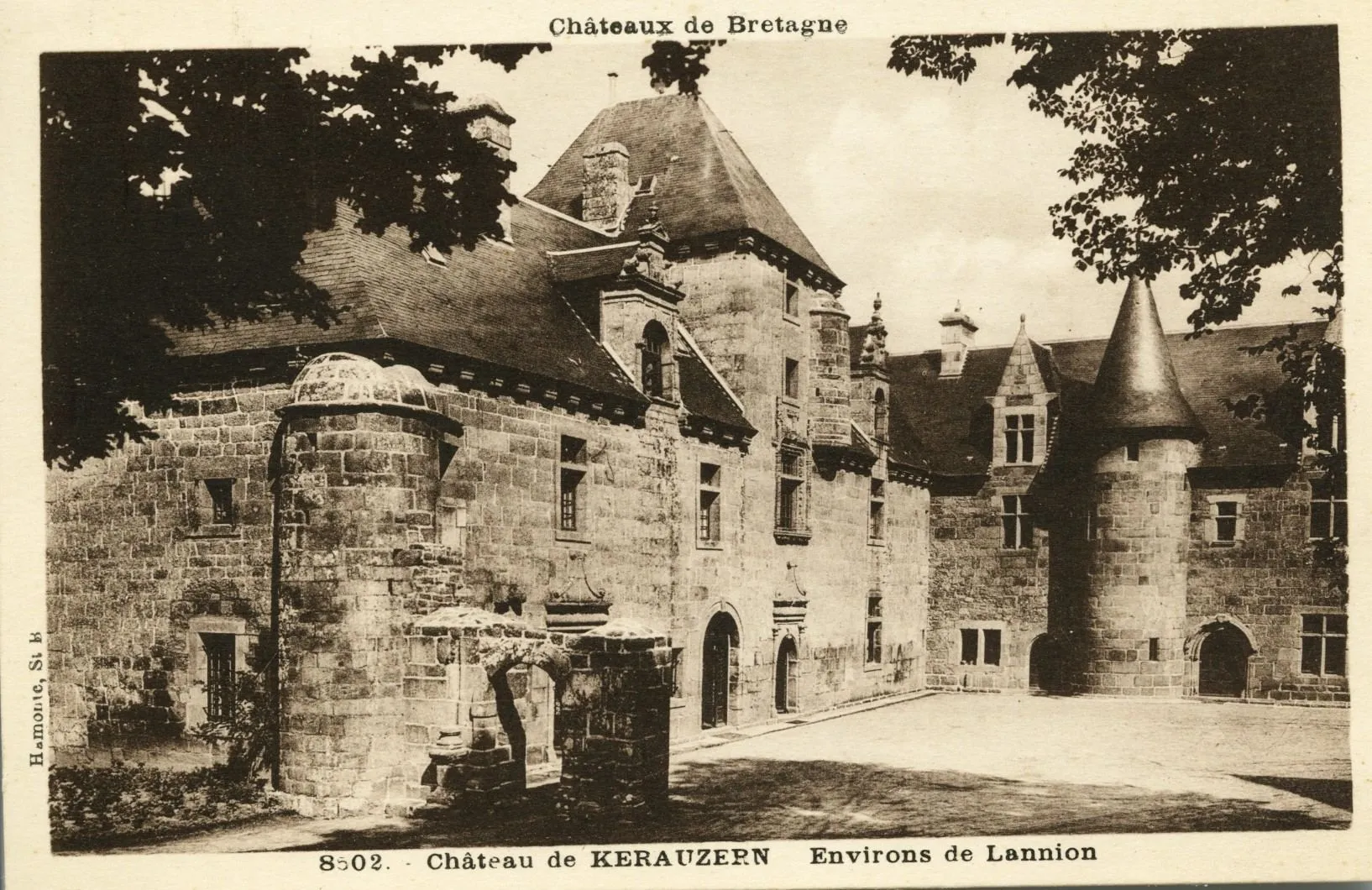 Photo showing: Château de Kérauzern.