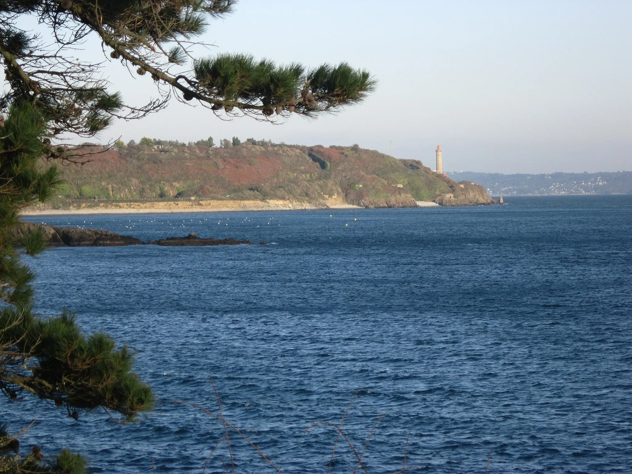 Photo showing: La Pointe du Portzic vue de la Pointe du Diable.