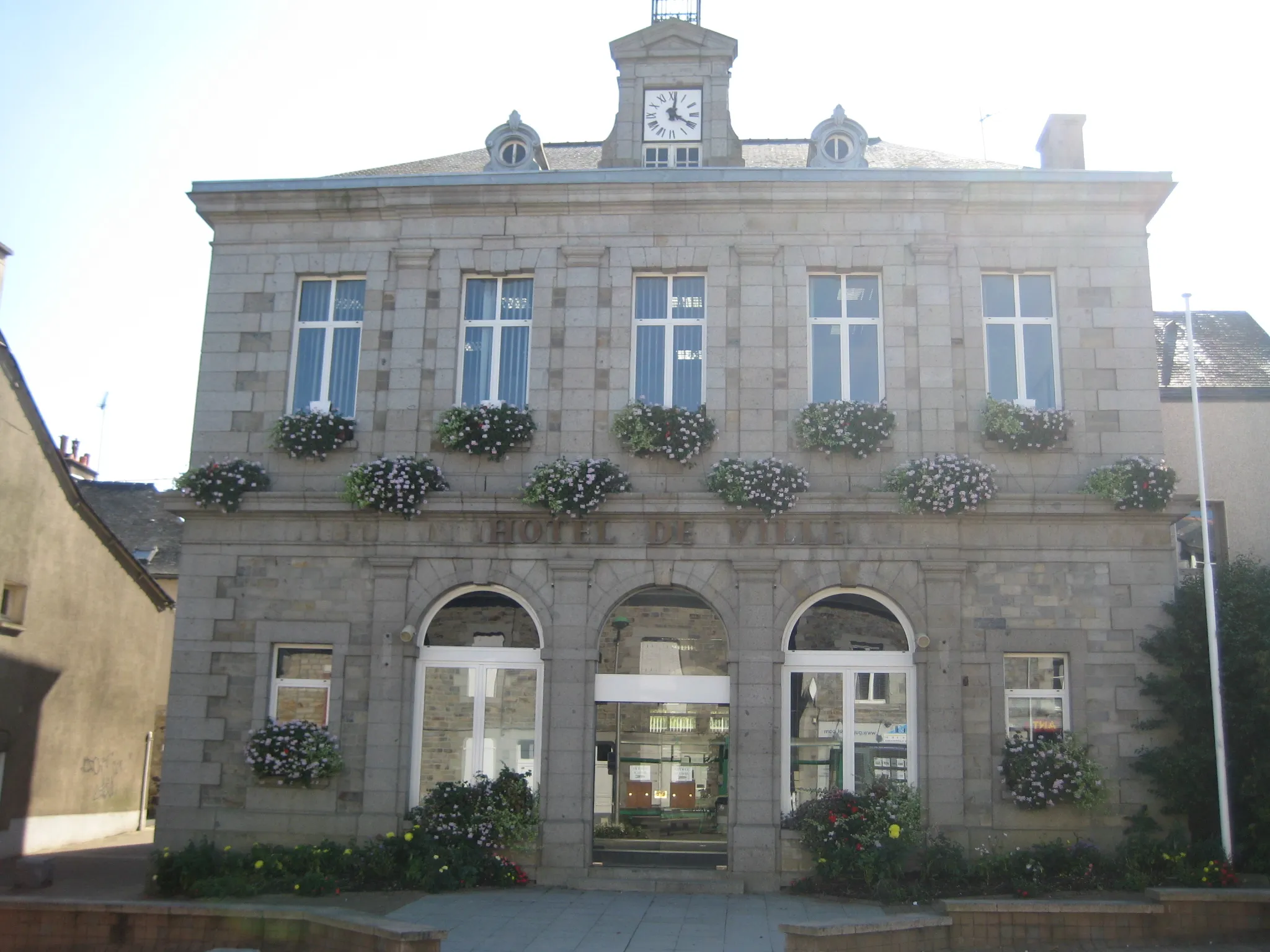 Photo showing: Liffré, Town hall