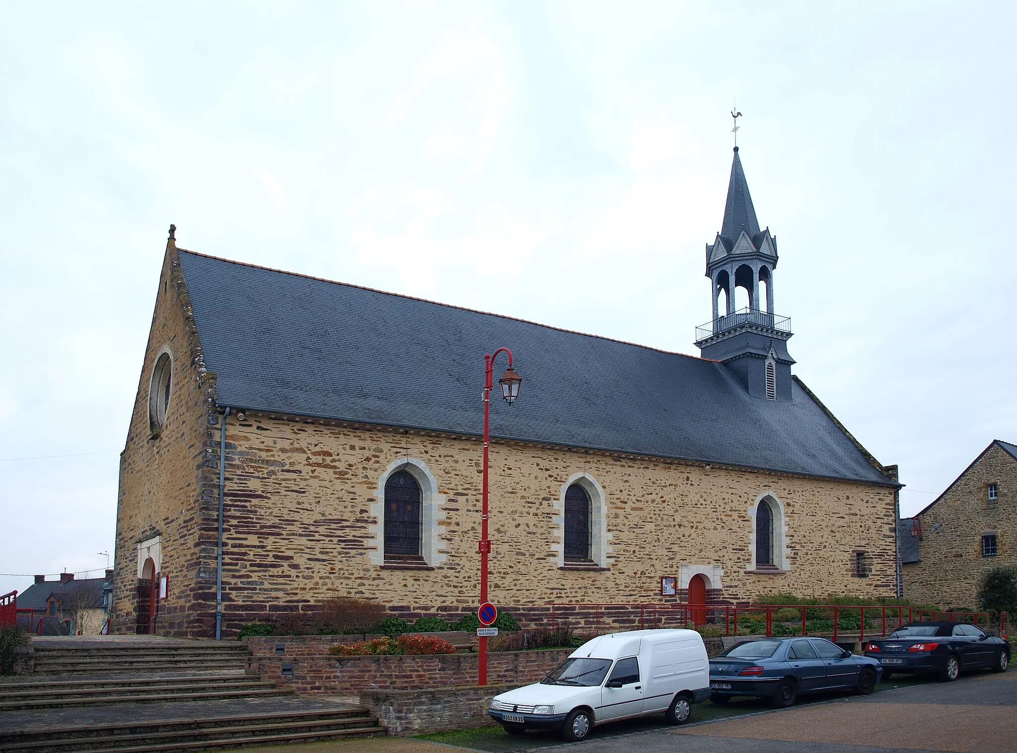 Photo showing: Bourgbarré (Ille-et-Vilaine, France) ; église