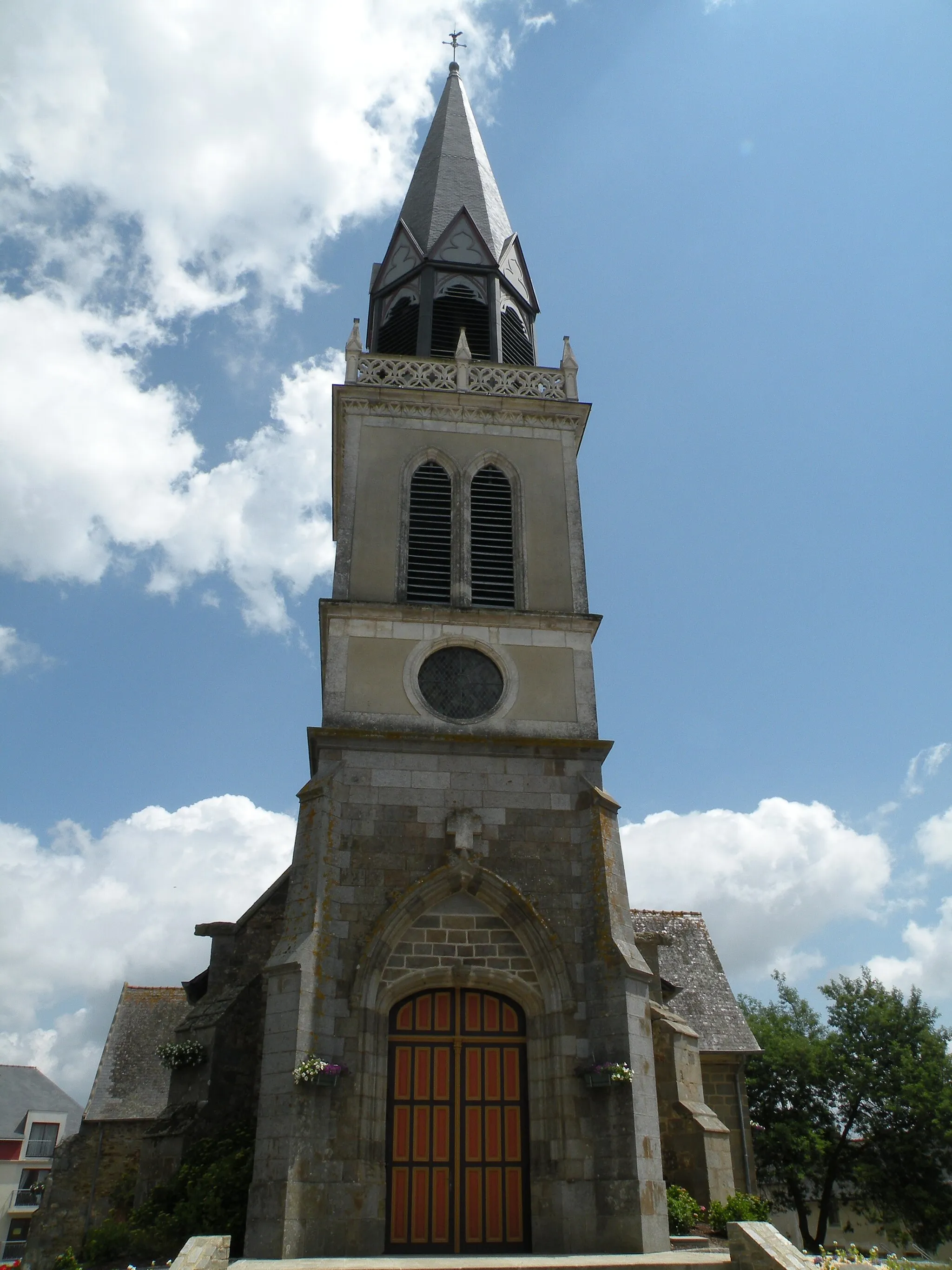 Photo showing: Church of Gévezé.