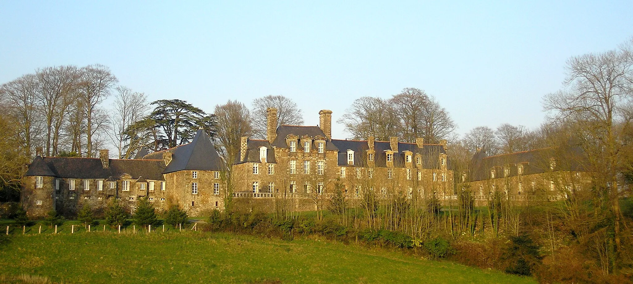 Photo showing: Saint-James (Normandie, France). Le château de la Paluelle.