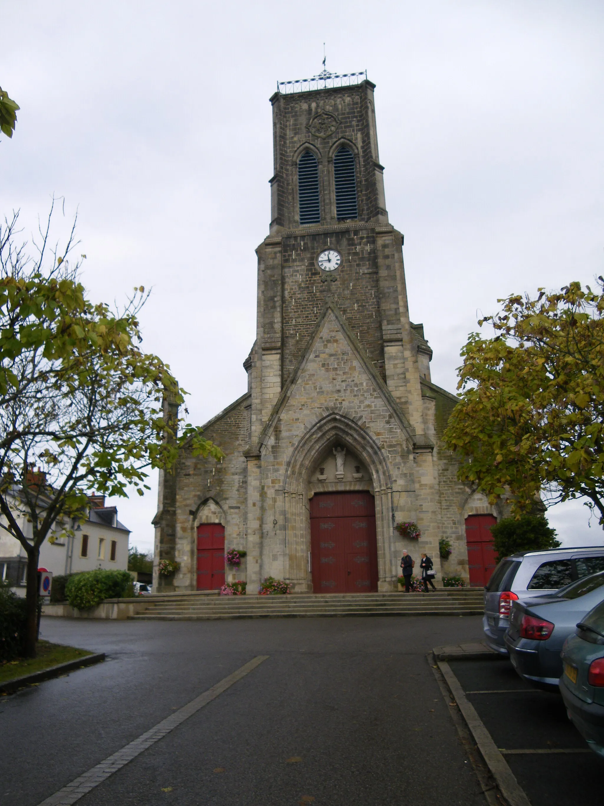 Photo showing: l'eglise de pipriac