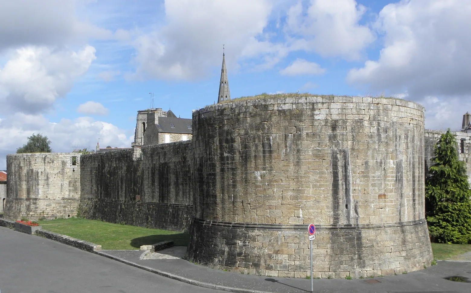 Photo showing: Château Pierre II à Guingamp (22).