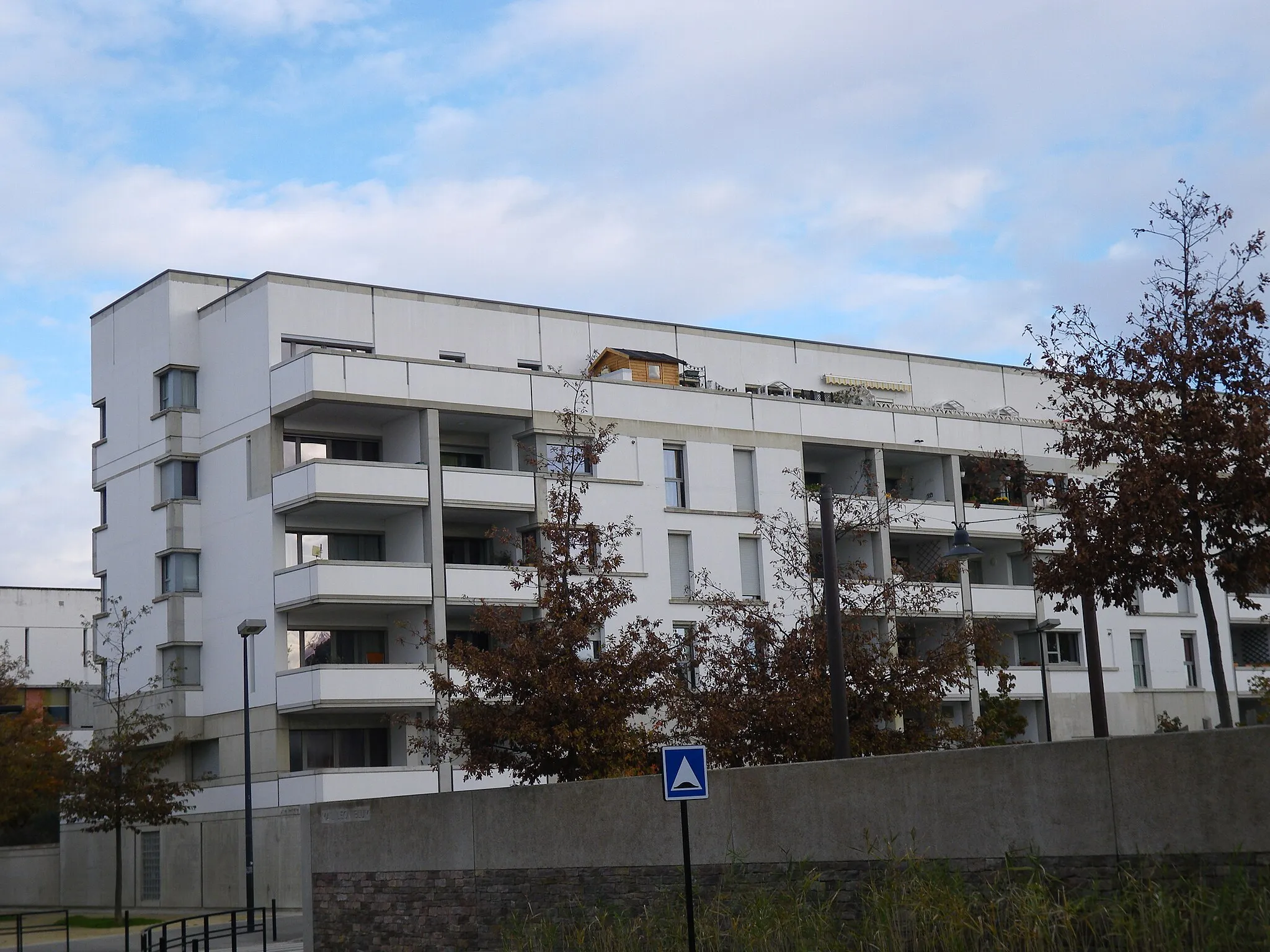 Photo showing: " ruelle " a st jacques de la lande