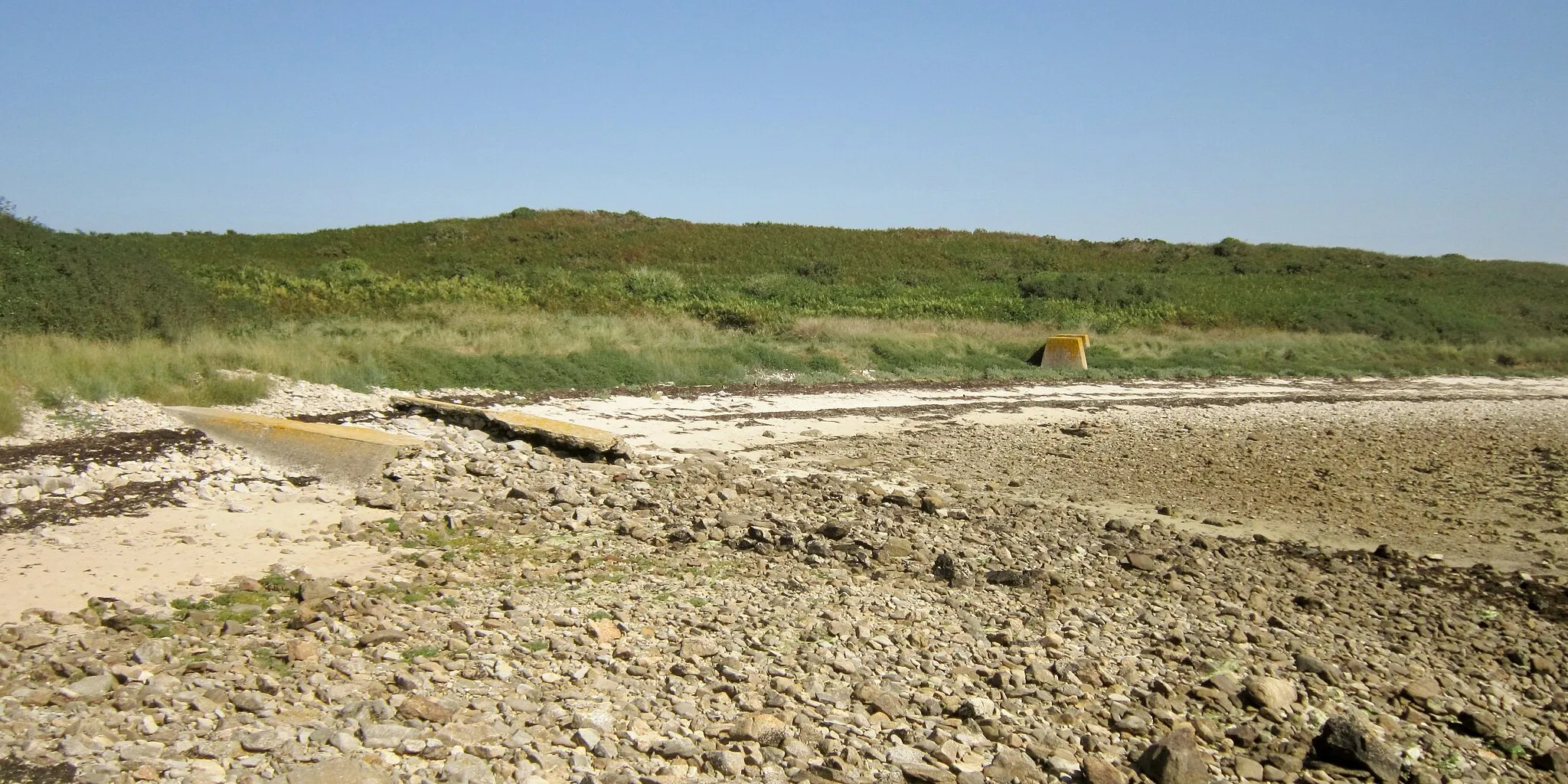 Photo showing: Énez Terc'h : traces de la base américaine d'hydravions datant de 1917-1918.