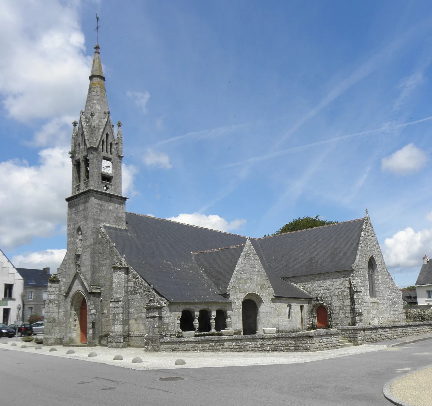 Photo showing: Église Saint-Jean-Baptiste de Le Croisty (56).