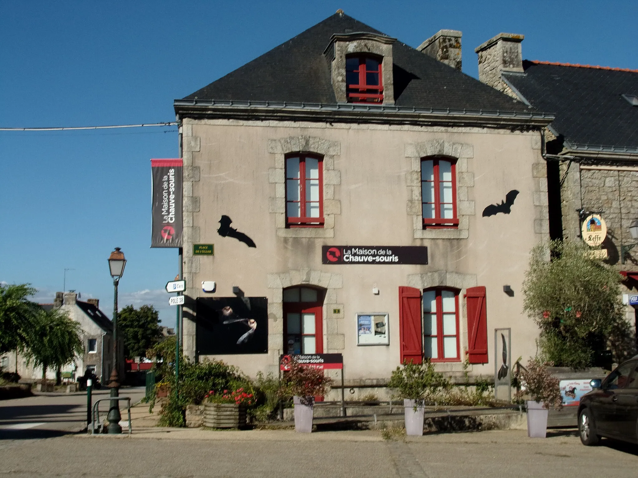 Photo showing: Photographie de la maison de la chauve-souris au bourg de Kernascléden.