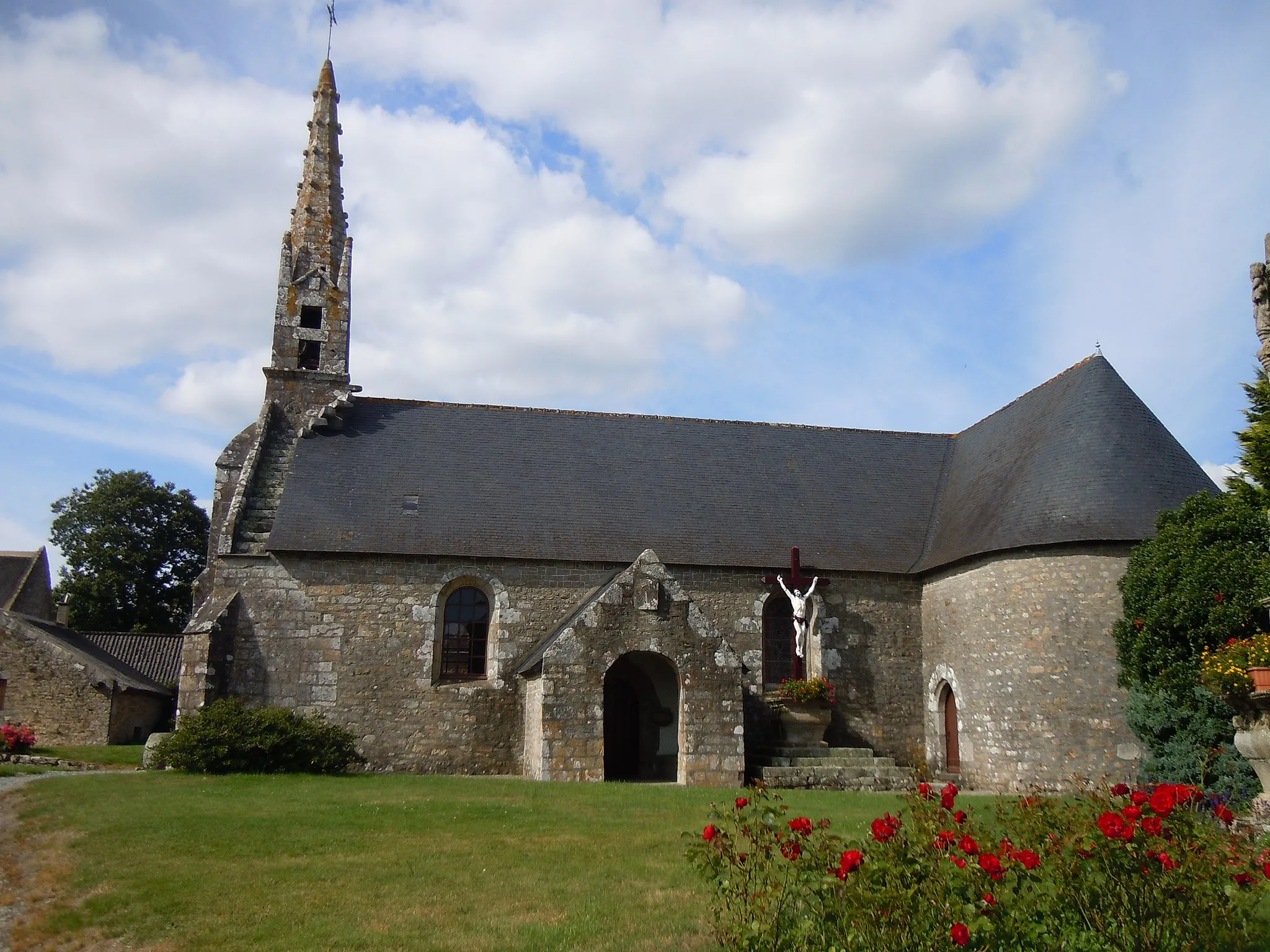 Photo showing: This building is indexed in the base Mérimée, a database of architectural heritage maintained by the French Ministry of Culture, under the reference IA00009267 .