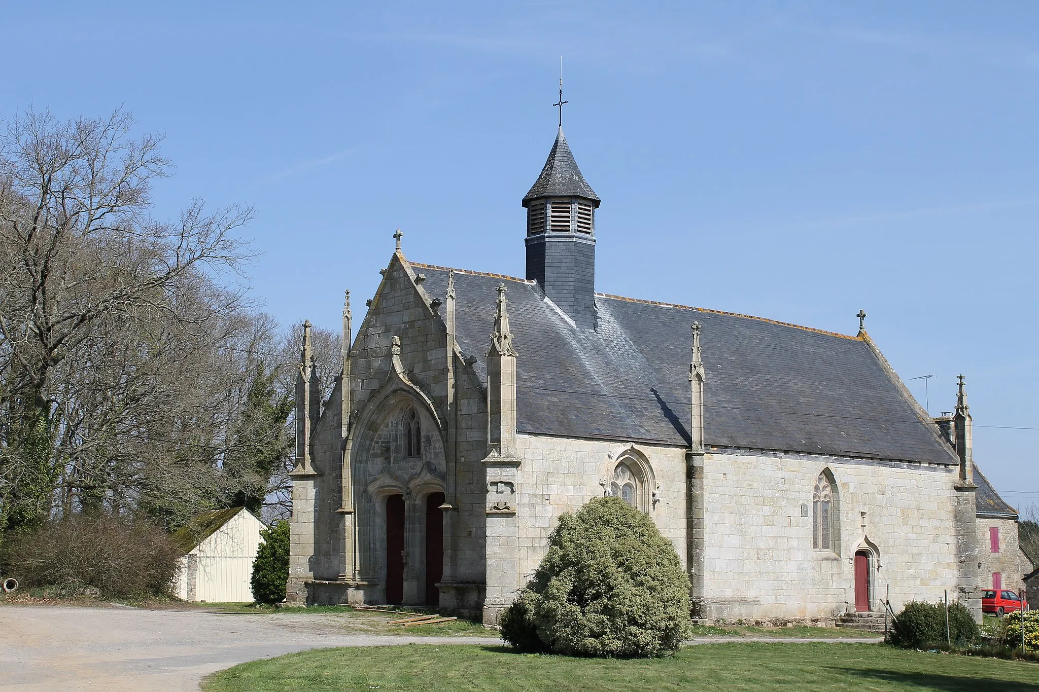 Photo showing: This building is classé au titre des monuments historiques de la France. It is indexed in the base Mérimée, a database of architectural heritage maintained by the French Ministry of Culture, under the reference PA00091031 .