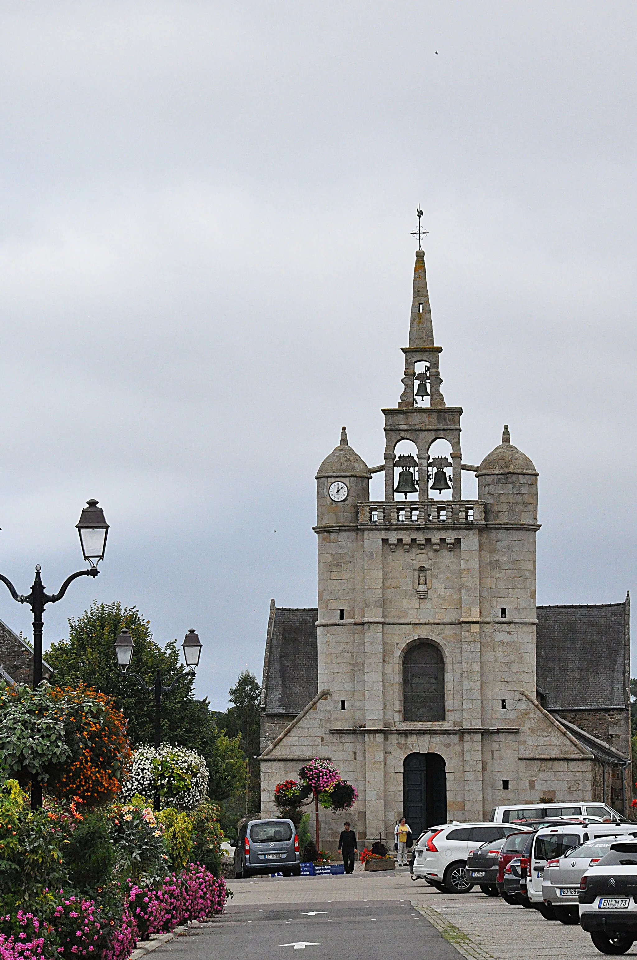 Photo showing: This building is indexed in the base Mérimée, a database of architectural heritage maintained by the French Ministry of Culture, under the reference PA00089305 .