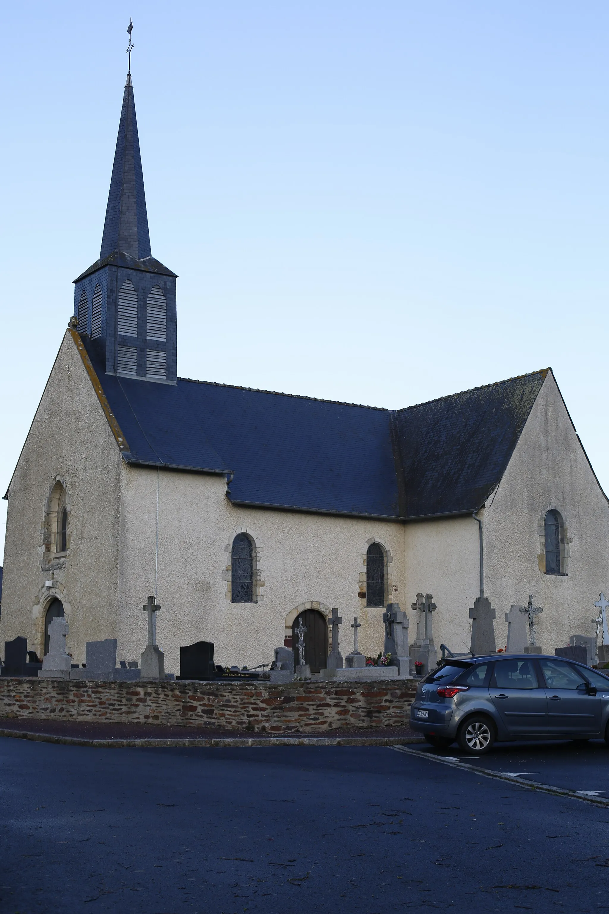 Photo showing: This building is classé au titre des monuments historiques de la France. It is indexed in the base Mérimée, a database of architectural heritage maintained by the French Ministry of Culture, under the reference PA00090758 .