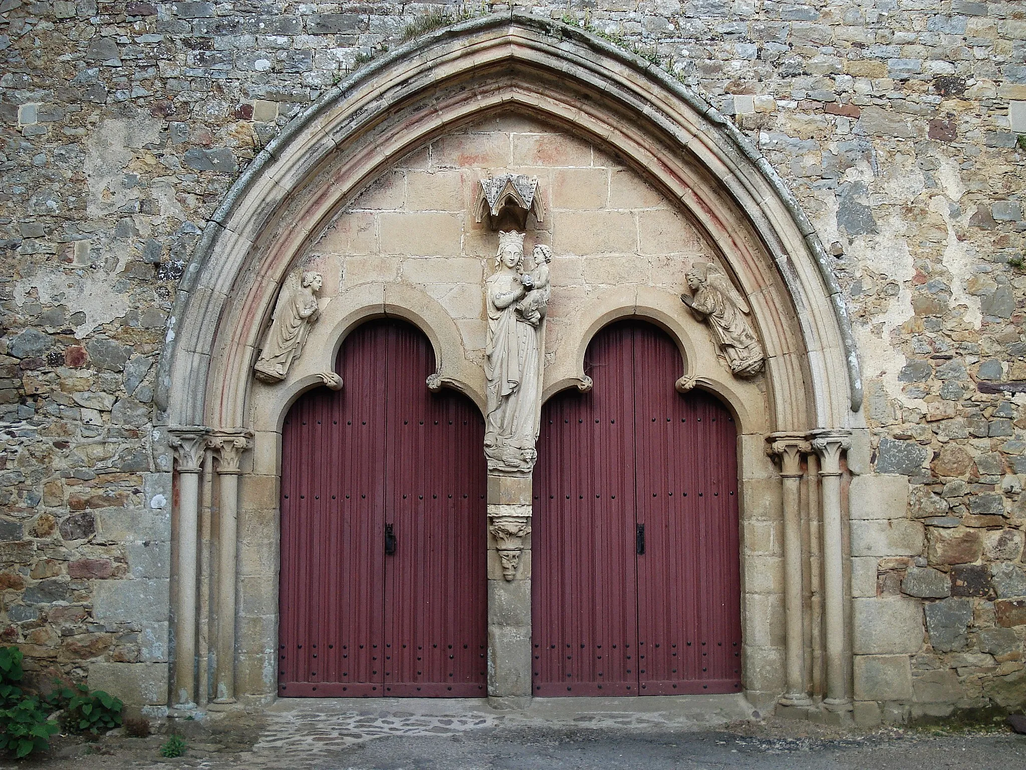 Photo showing: Abbaye Notre-Dame de Paimpont