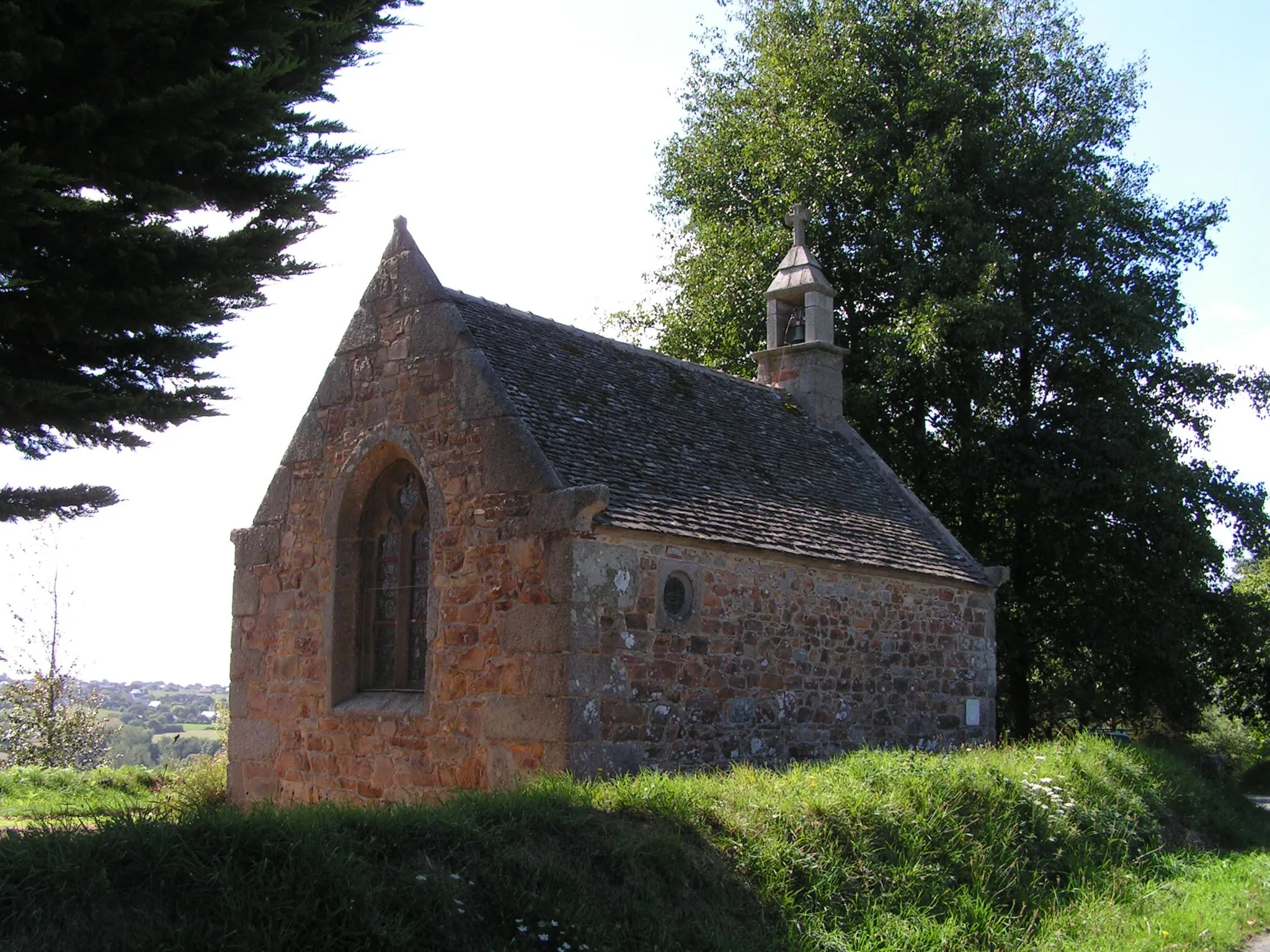 Photo showing: La Chapelle Saint-Nicodème à Lannion vue du Nord.