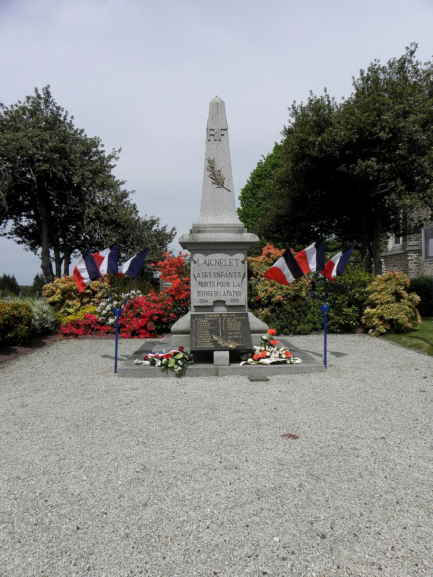 Photo showing: Monument aux morts de Laignelet (35).