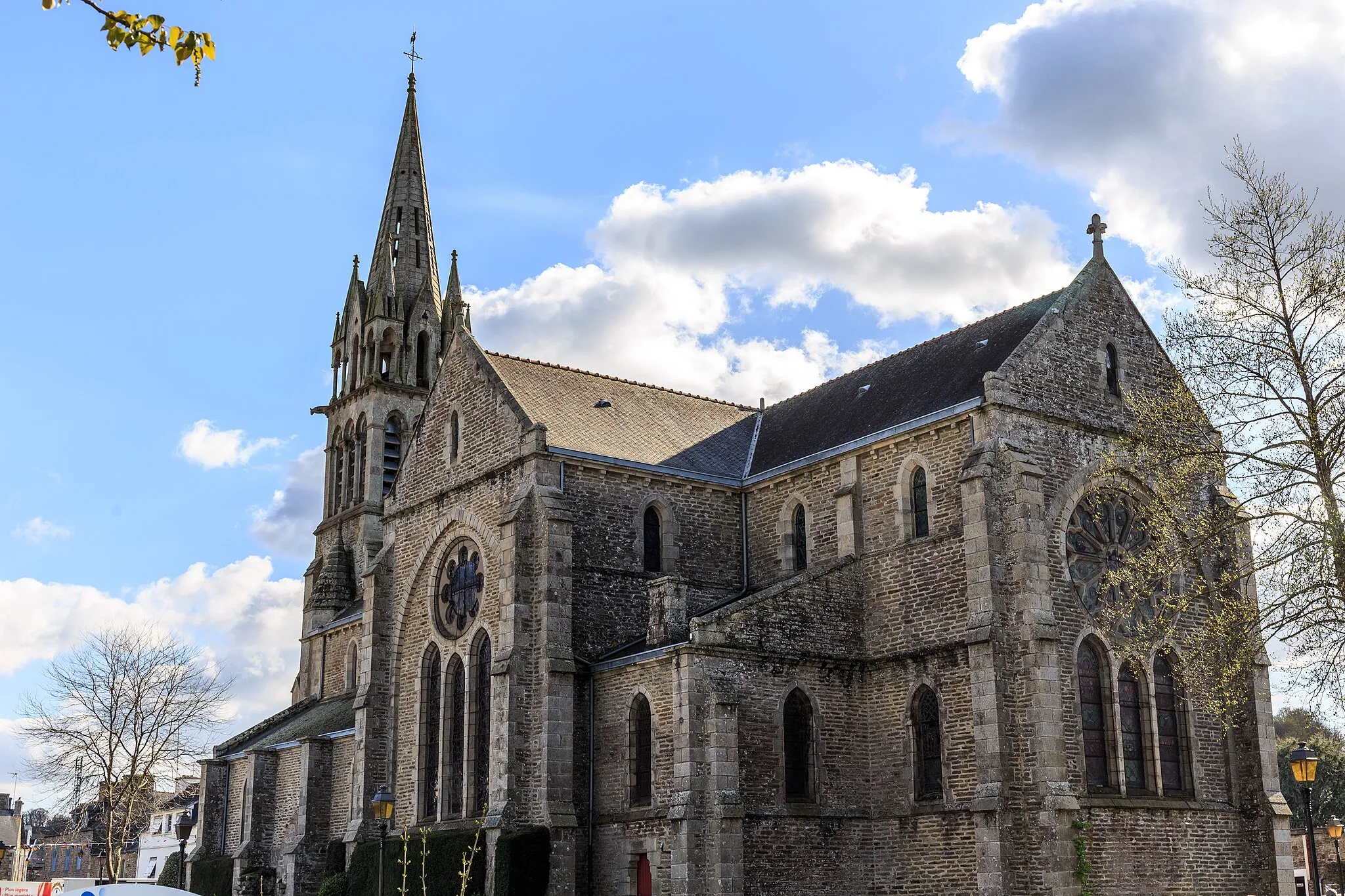 Photo showing: Église Saint-Jacques-le-Majeur (XIXème siècle) à Belle-Isle-en-Terre (Côtes-d'Armor).