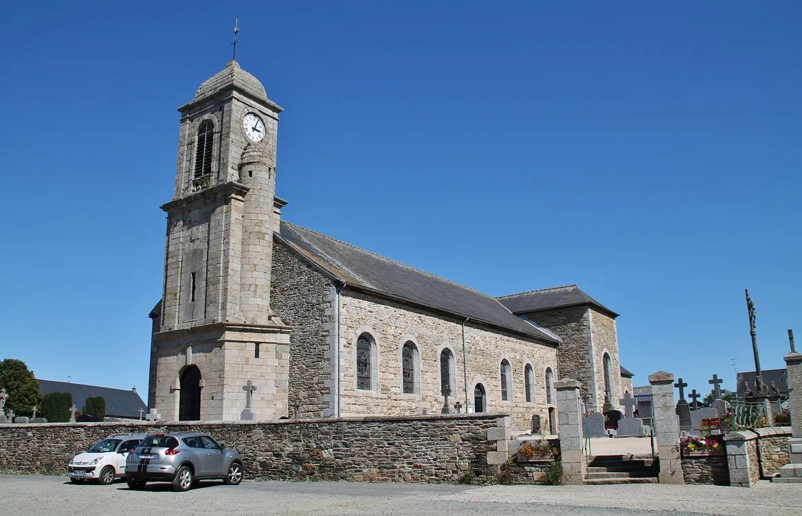 Photo showing: église St Pierre