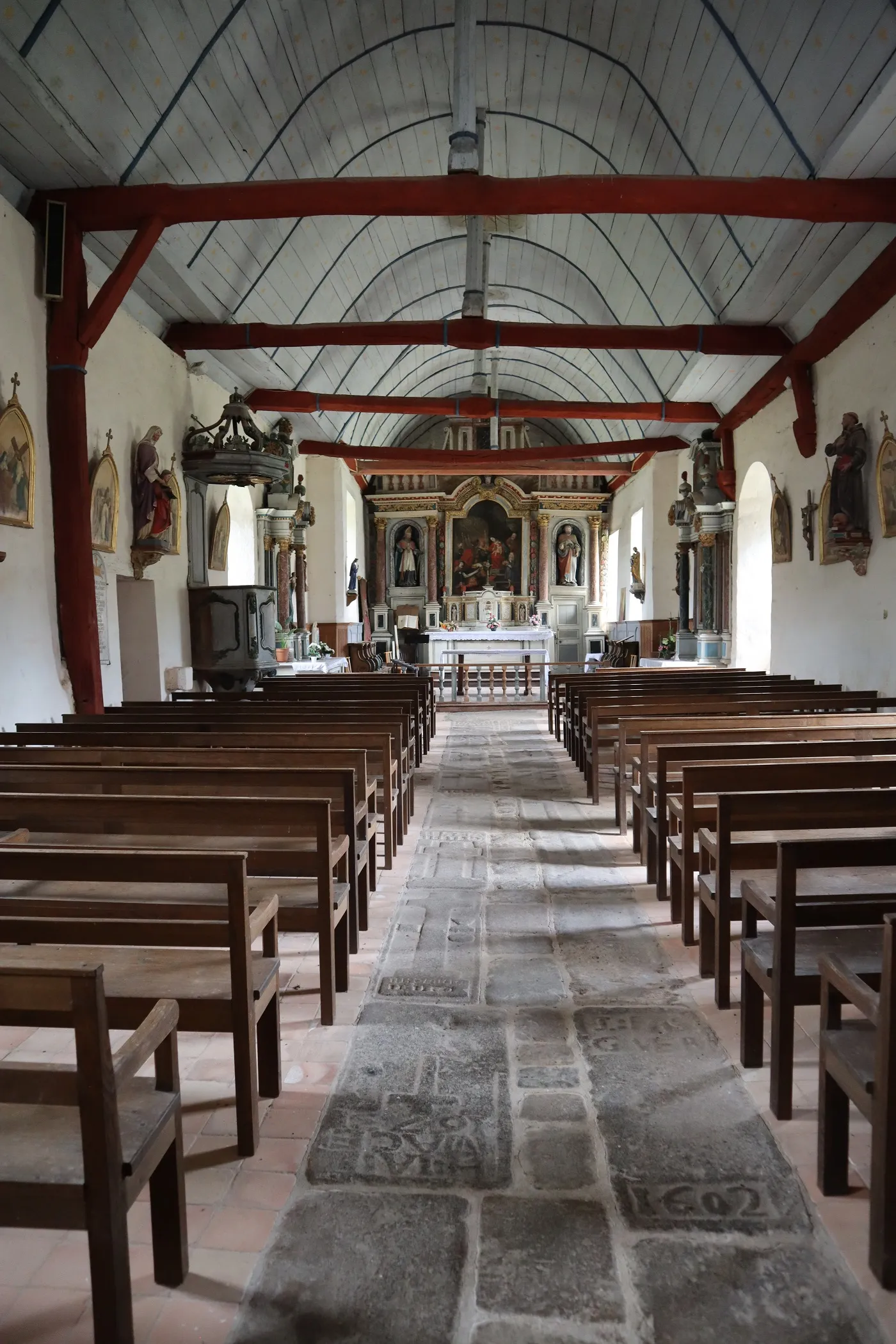Photo showing: Intérieur de l'église Saint-Léger de Saint-Léger-des-Prés (35).