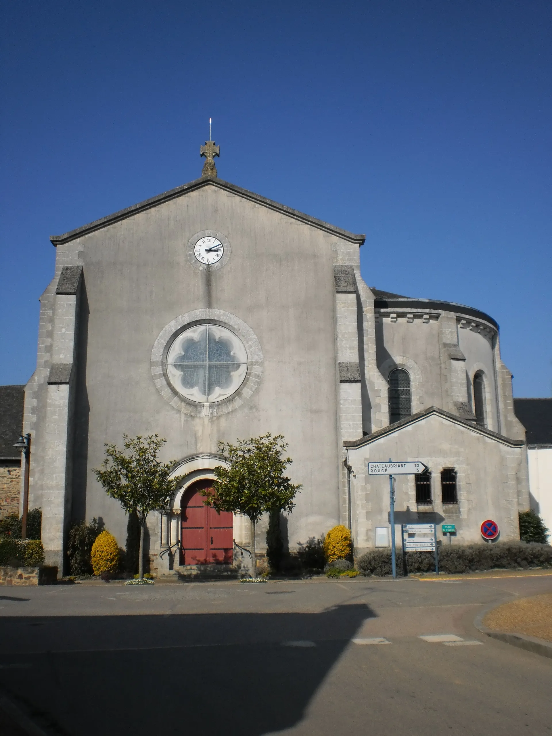 Photo showing: Ruffigné (Loire-Atlantique, France) - église, côté sud