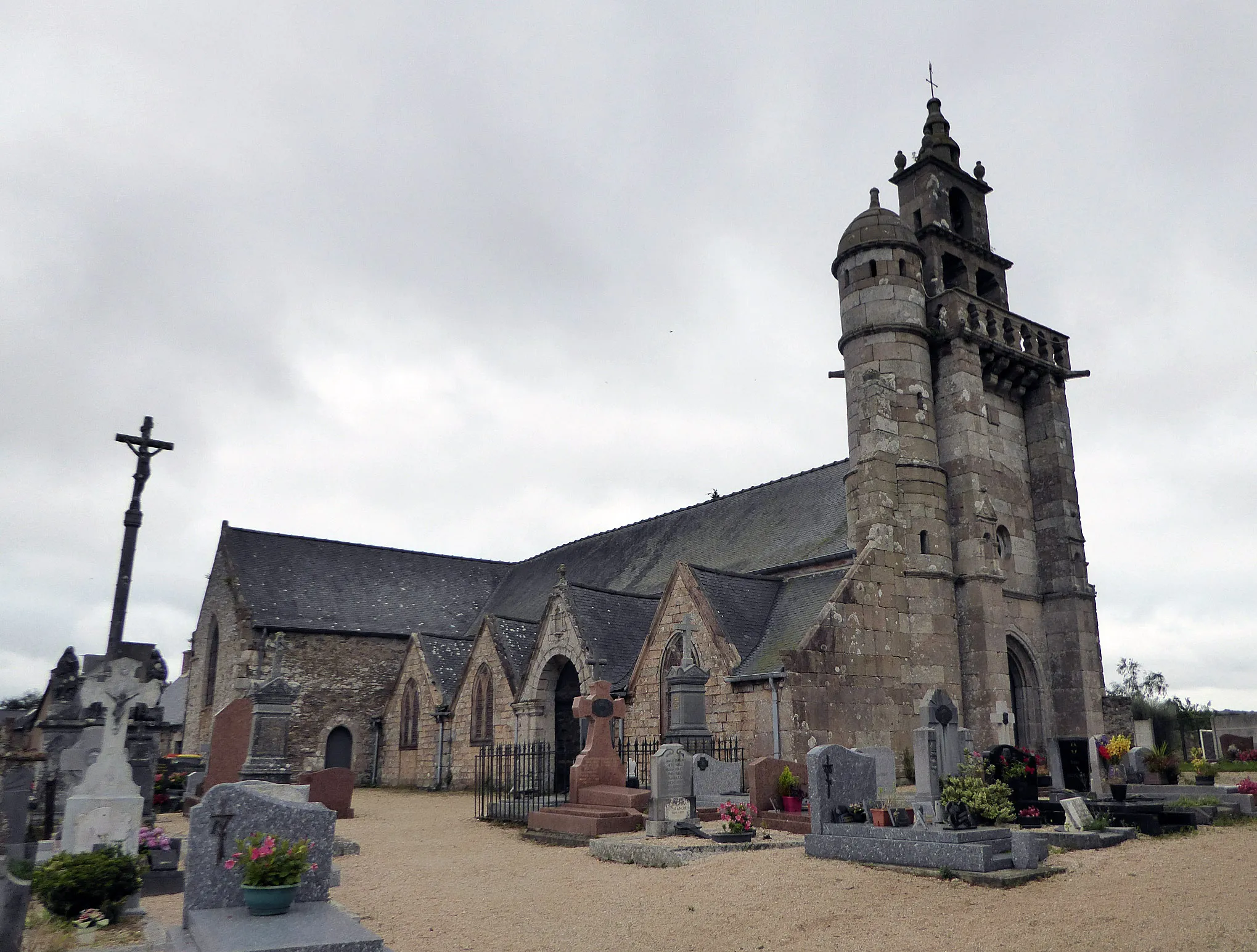 Photo showing: Église de la Sainte-Trinité de Troguéry