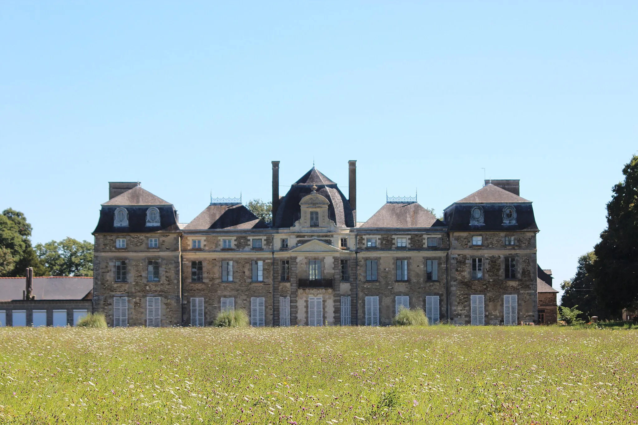Photo showing: Cucé Castel in Cesson-Sévigné (Ille-et-Vilaine) from west.