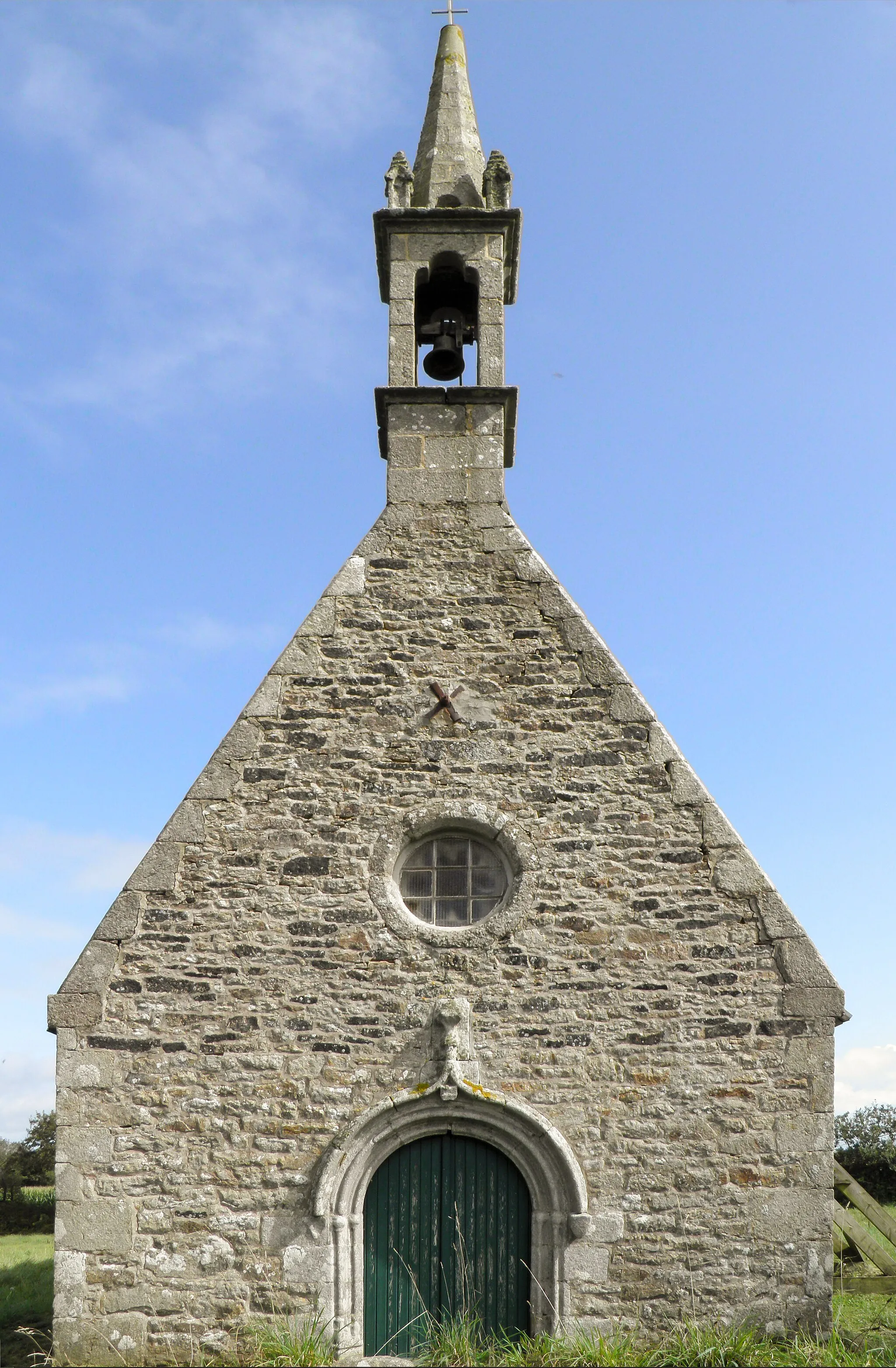 Photo showing: Saint Roch Chapel (Plourin, Finistère, France).