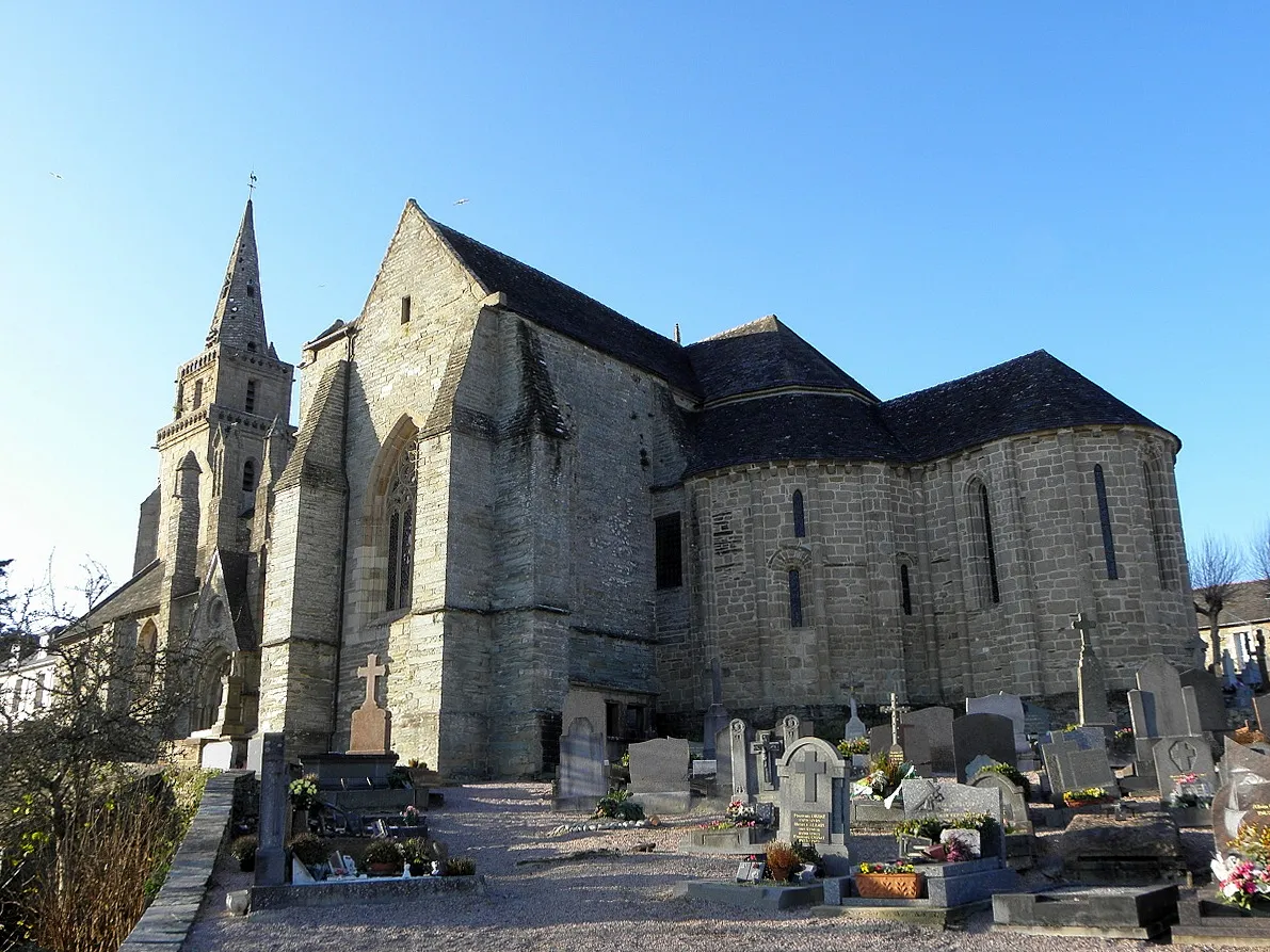 Photo showing: Église de la Trinité de Brélévenez, commune de Lannion (22). Chevet.