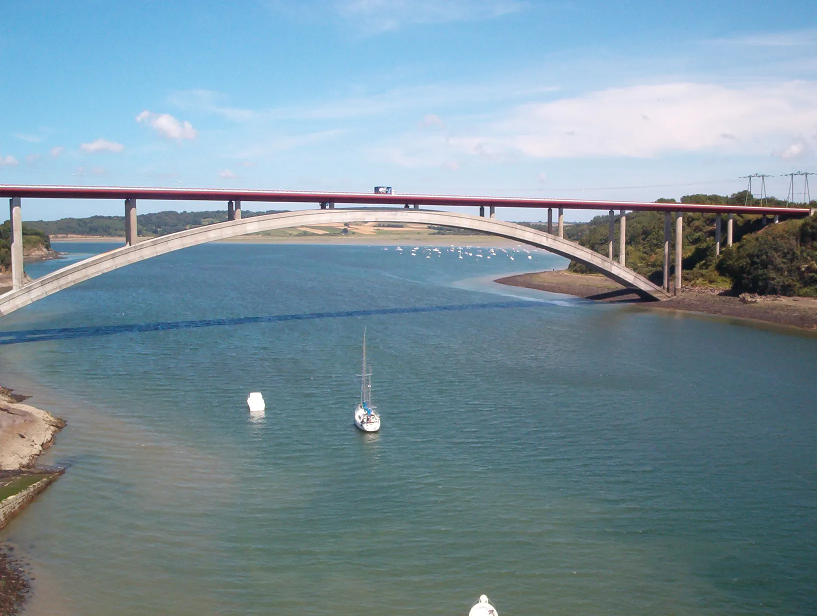Photo showing: Pont Châteaubriand sur la Rance