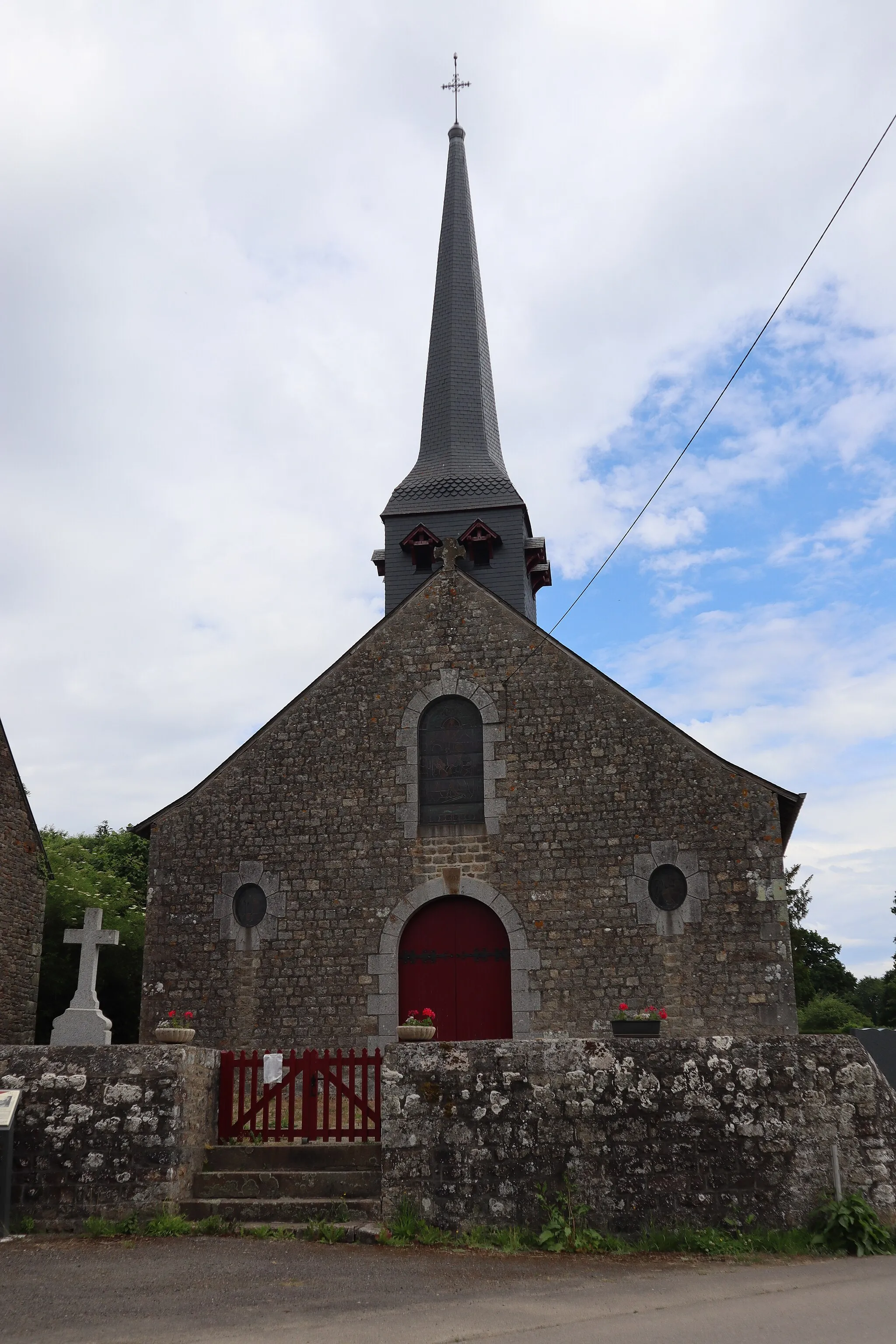 Photo showing: Église Saint-Martin de Lanrigan, Ille-et-Vilaine.