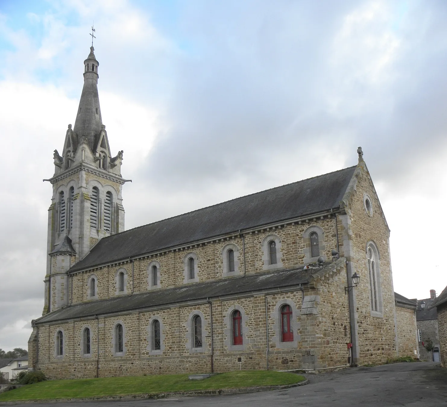 Photo showing: Église Saint-Jean-Baptiste de Saint-Jean-sur-Couesnon (35).