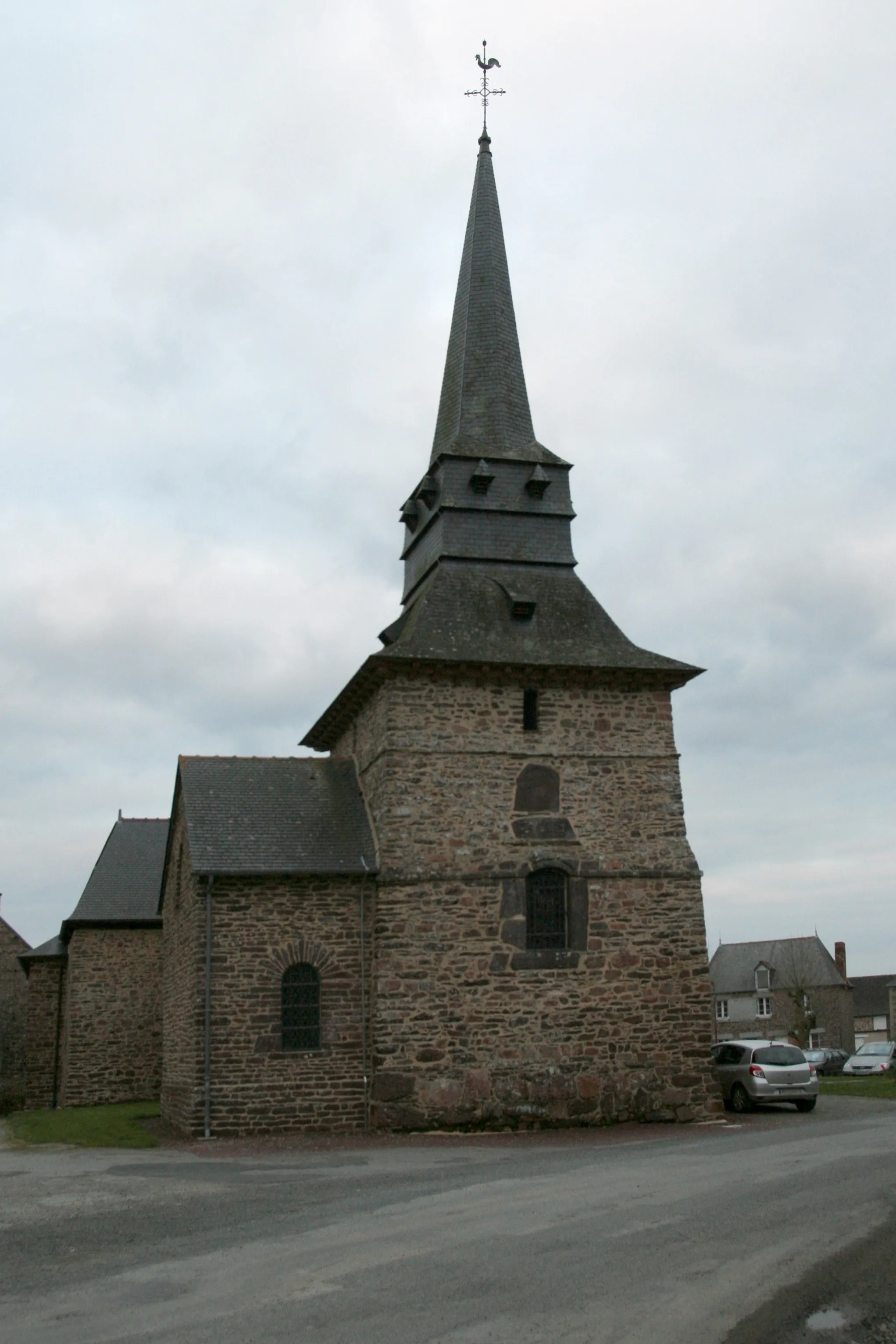 Photo showing: Église de Saint-Péran.