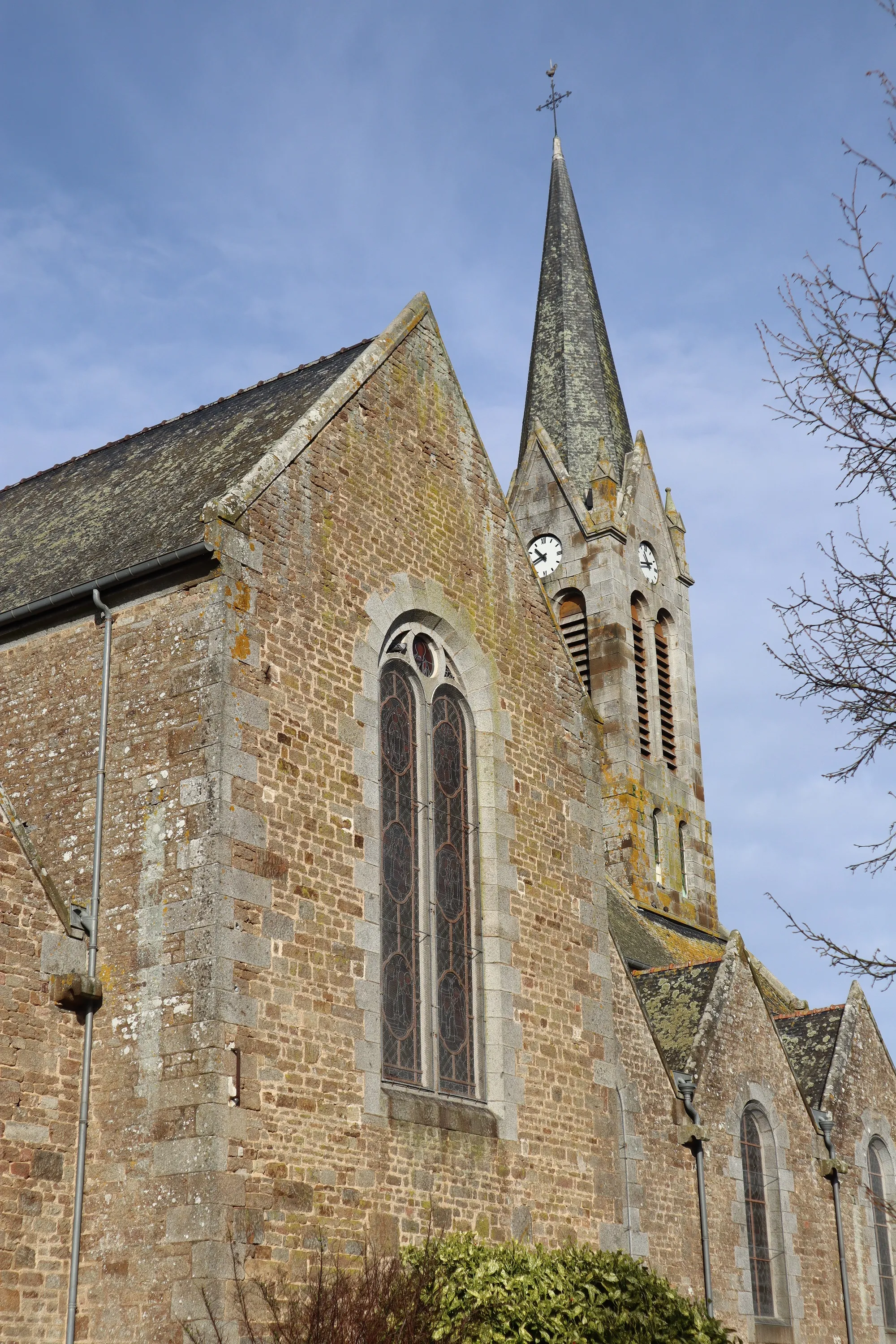 Photo showing: Église Saint-Sulpice de Sens-de-Bretagne (35).