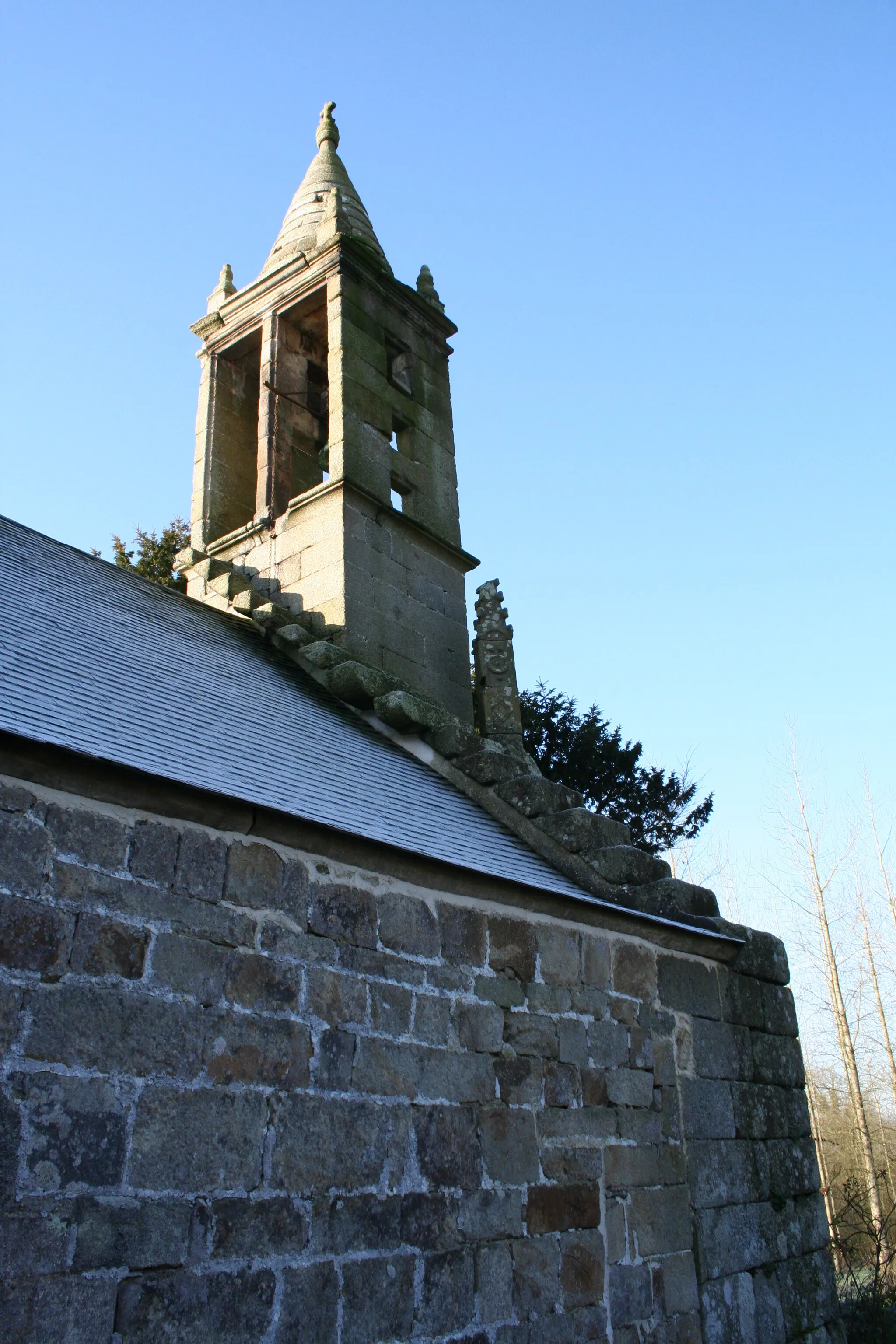 Photo showing: This building is inscrit au titre des monuments historiques de la France. It is indexed in the base Mérimée, a database of architectural heritage maintained by the French Ministry of Culture, under the reference PA00089142 .