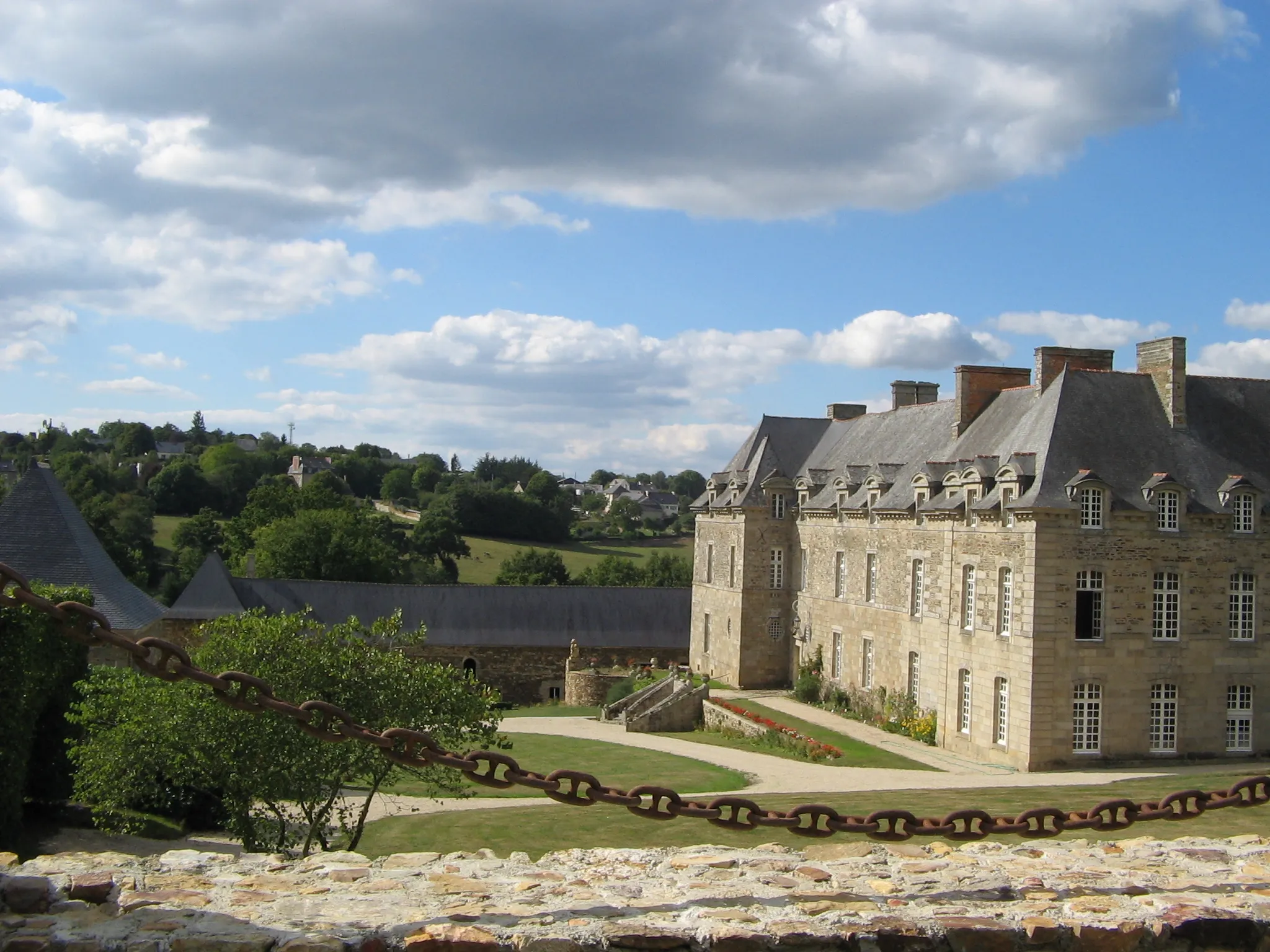 Photo showing: Château de Couëllan