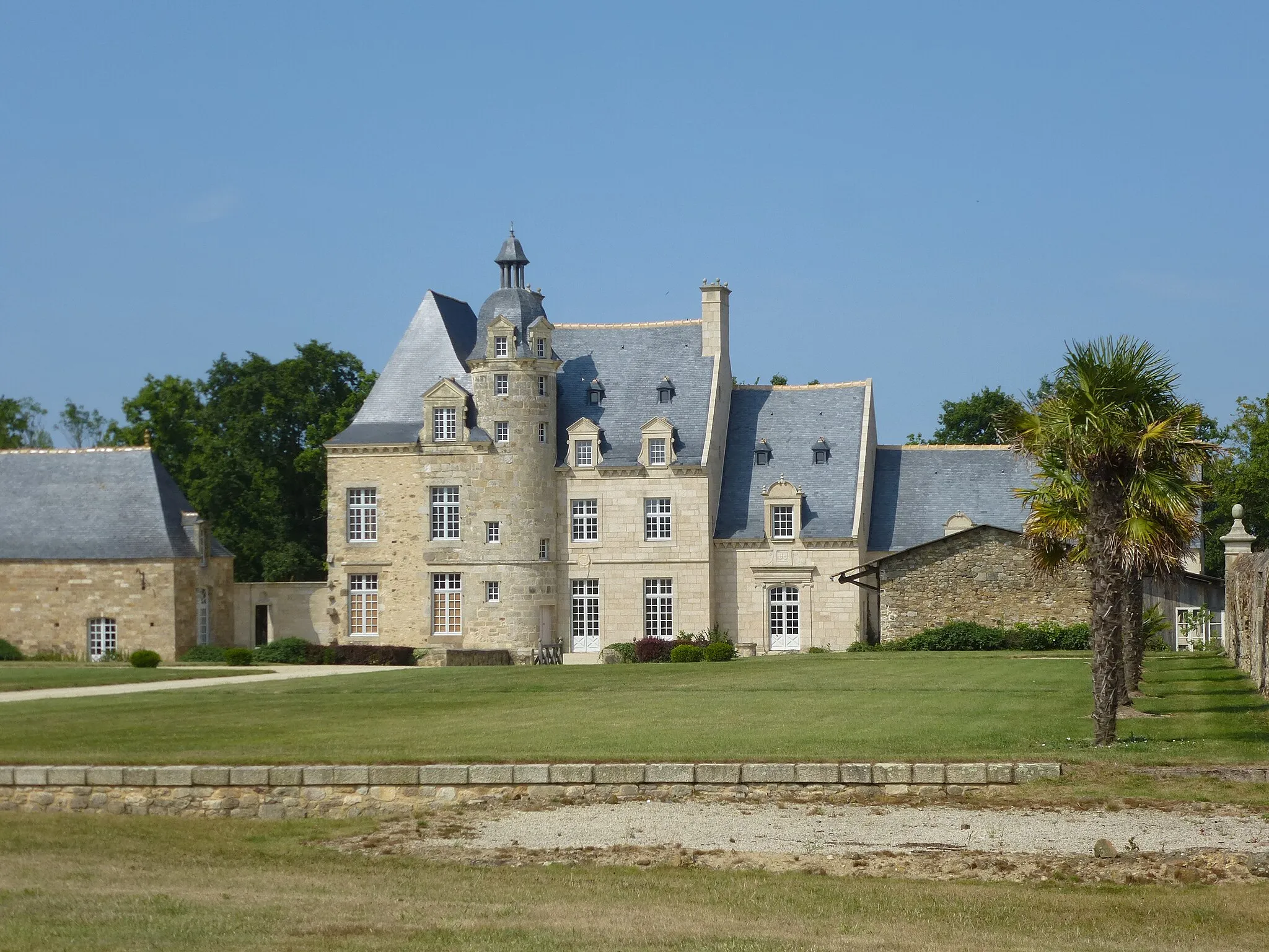 Photo showing: Manoir de la Coudraie, commune de Ploubalay. (Côtes-d'Armor, région Bretagne).