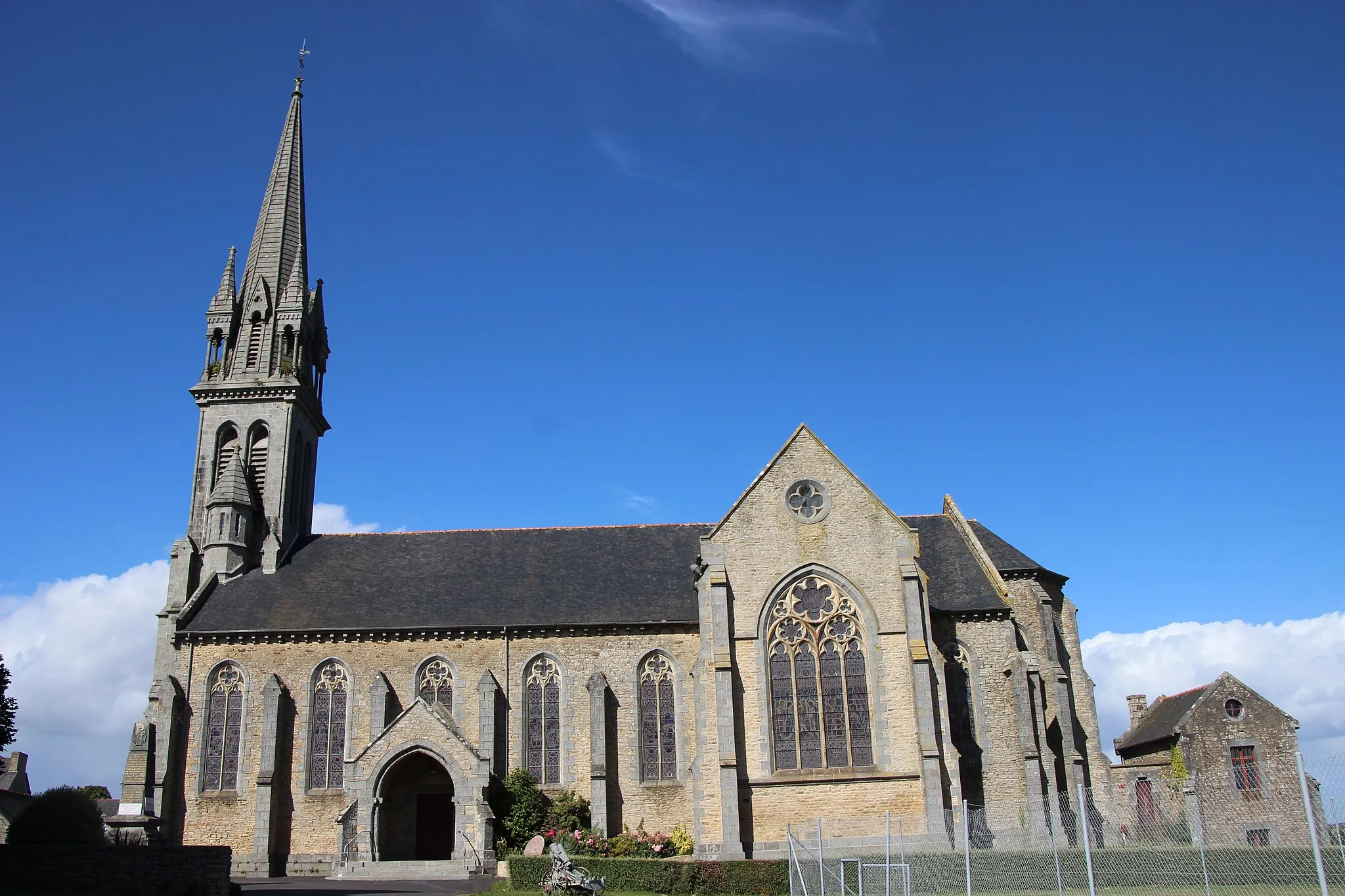 Photo showing: église de saint-vran