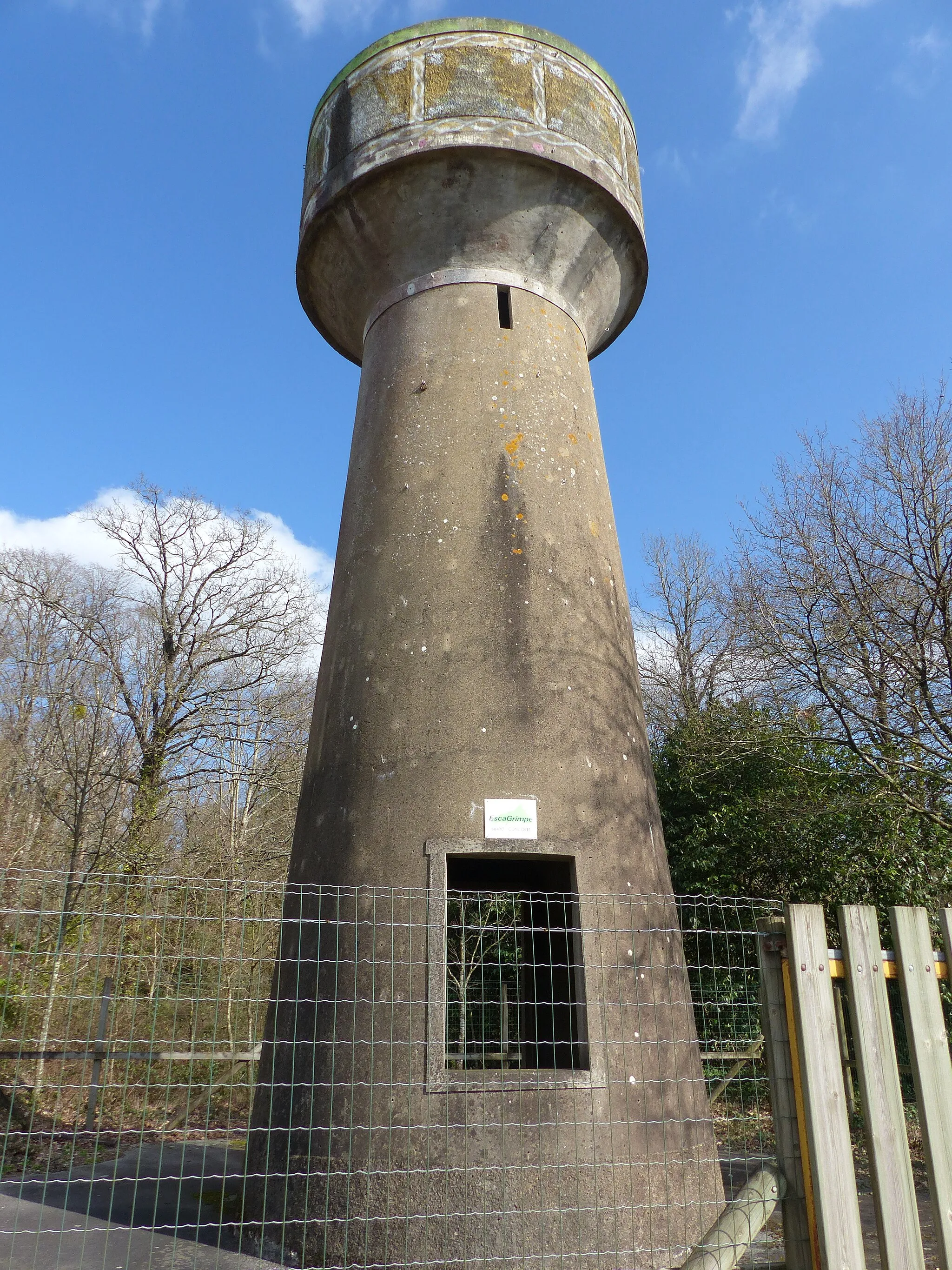 Photo showing: Château d'eau de Point-Clos