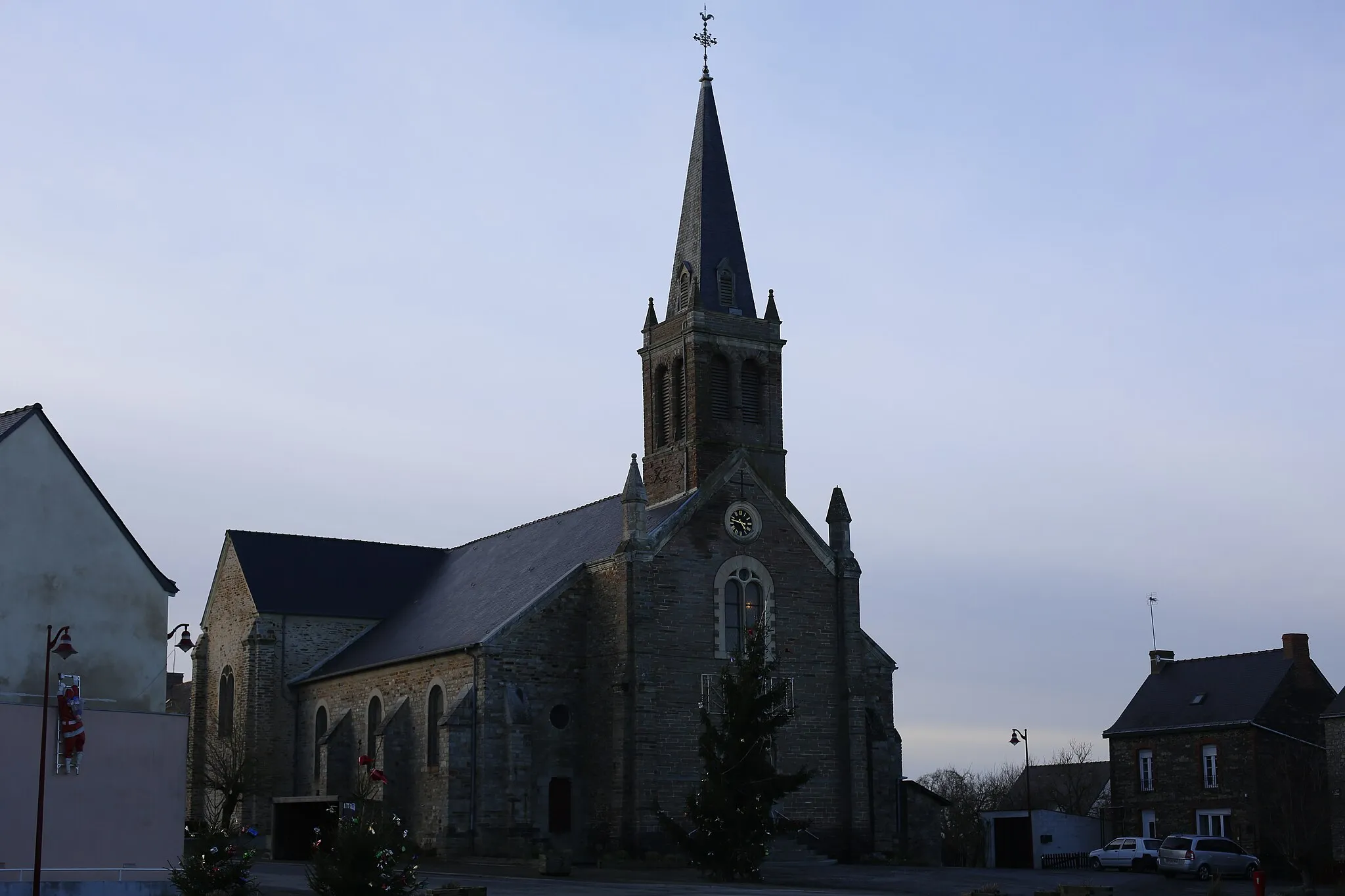 Photo showing: Church of Ercé-en-Lamée.