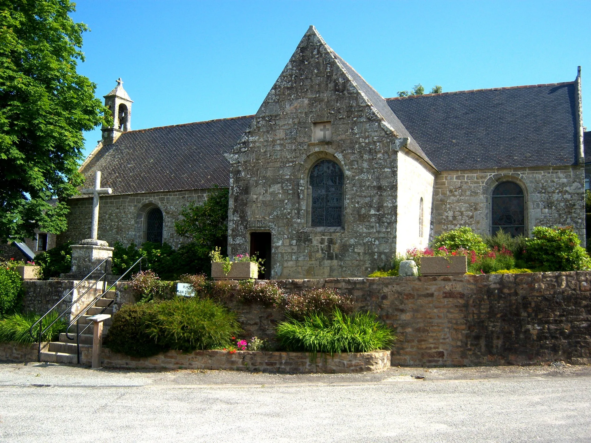 Photo showing: View of the chapel Saint-Abibon of Tréauray, Languidic (Morbihan, Brittany, France).