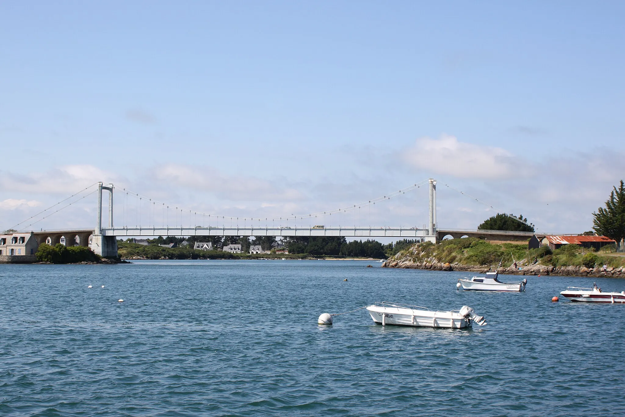 Photo showing: Pont Lorois, vu de Port-Niscop, Fr-56-Belz.
