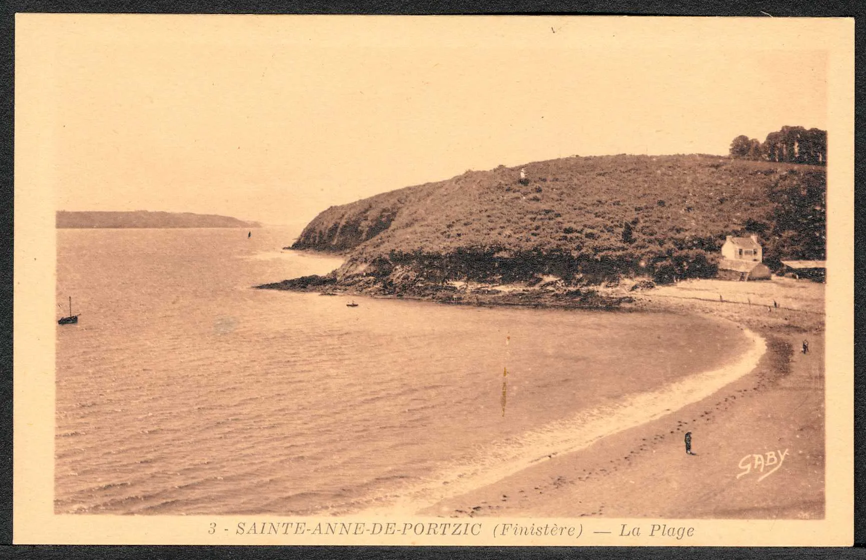 Photo showing: Anse de Sainte-Anne du Portzic : la plage et quelques promeneurs.