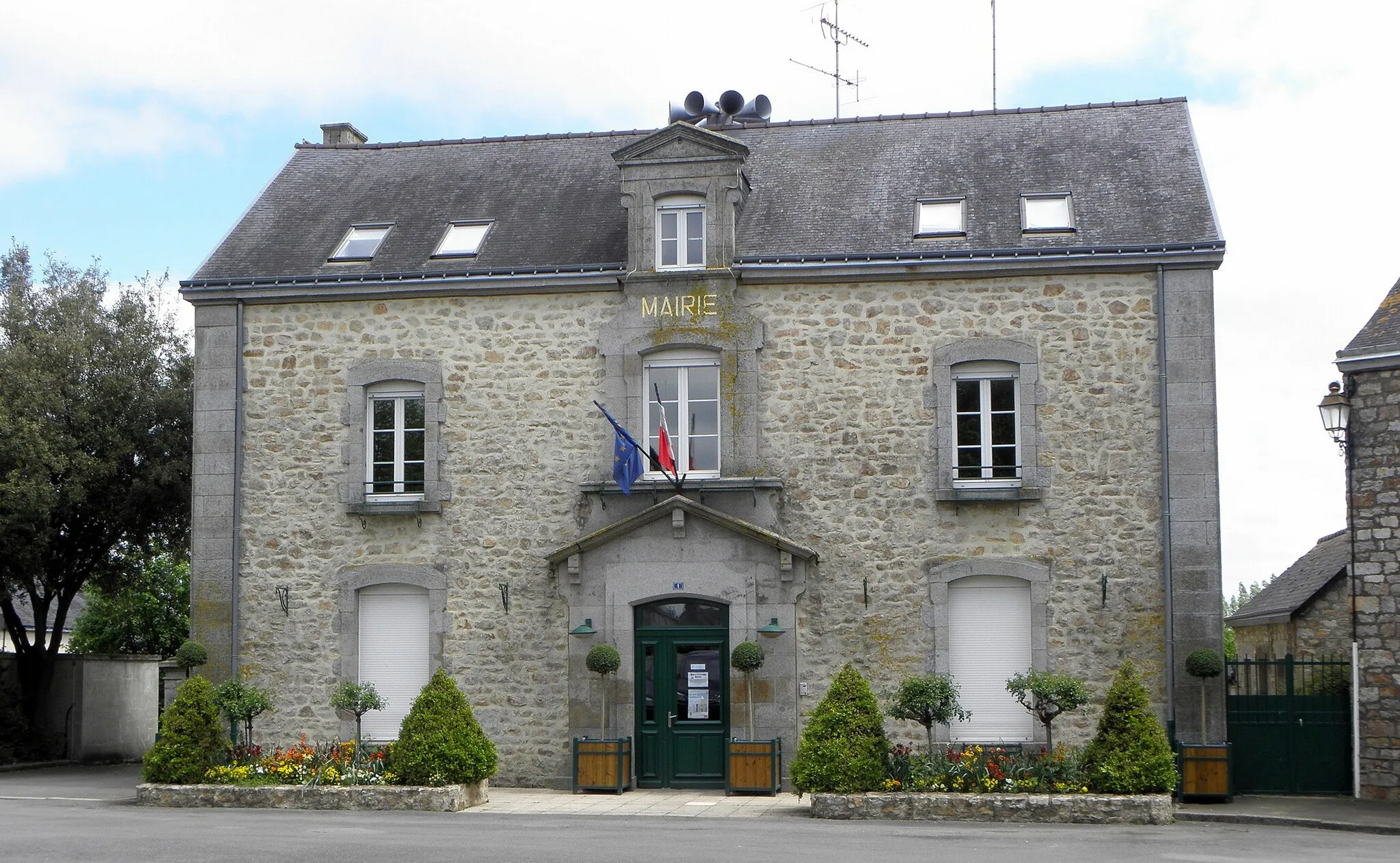 Photo showing: Mairie de Juvigné (53).