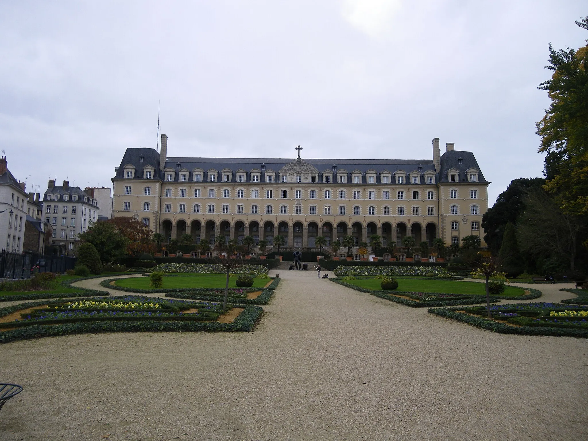 Photo showing: le palais st georges a rennes