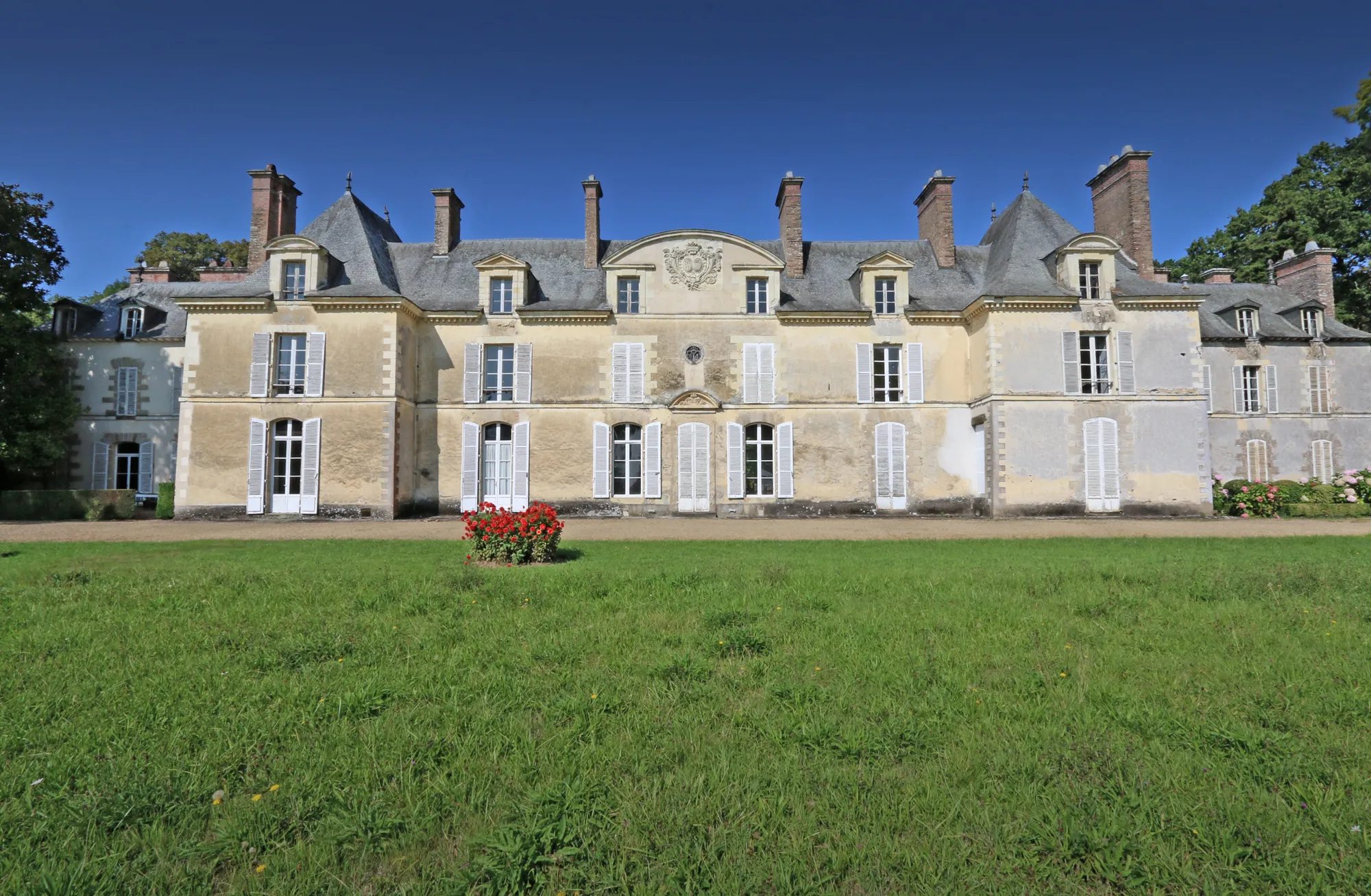 Photo showing: Château de Blossac, vue de jardin.